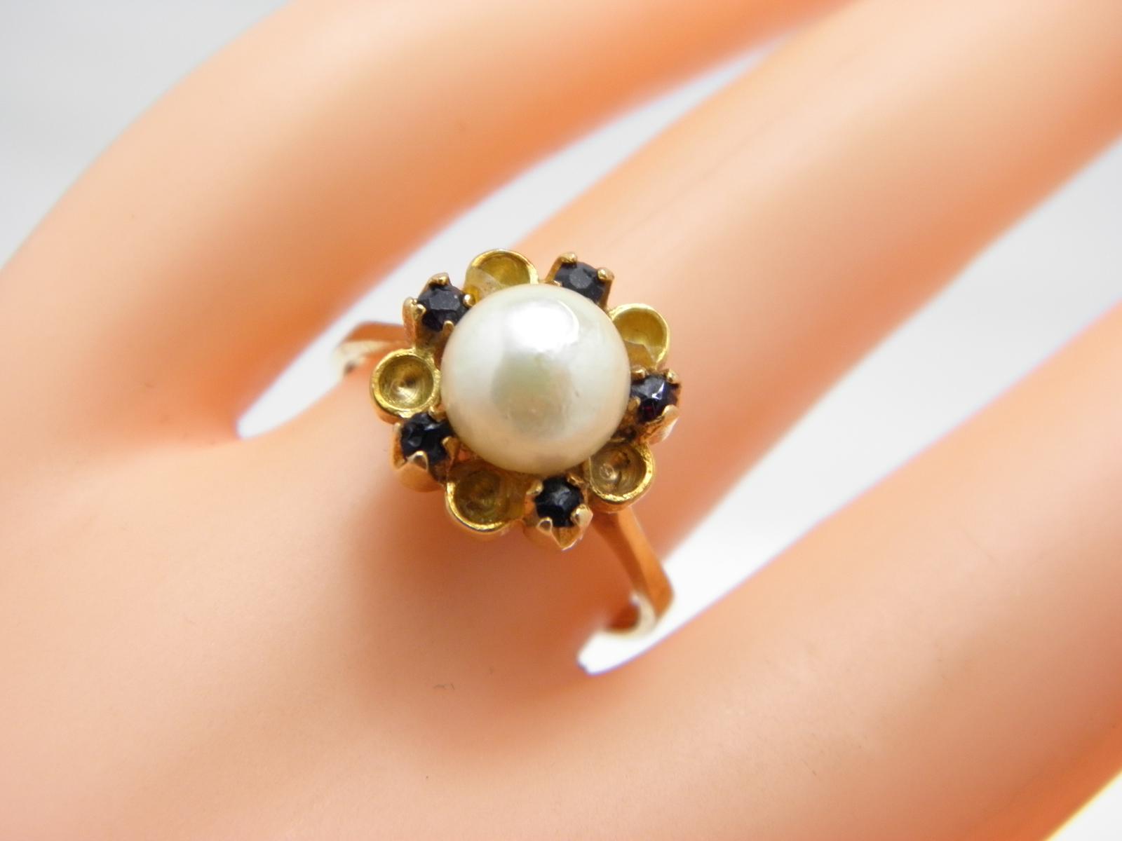 Vintage 18ct Solid Gold Pearl Garnet Halo Ring Size O 1/2 (1 of 10)