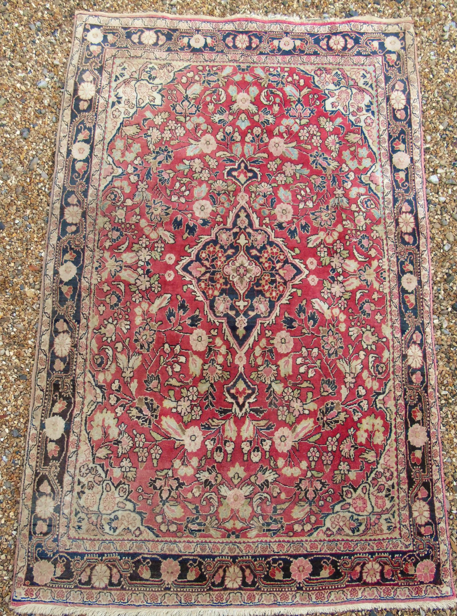 Antique Saroukh Mahal Carpet (1 of 5)