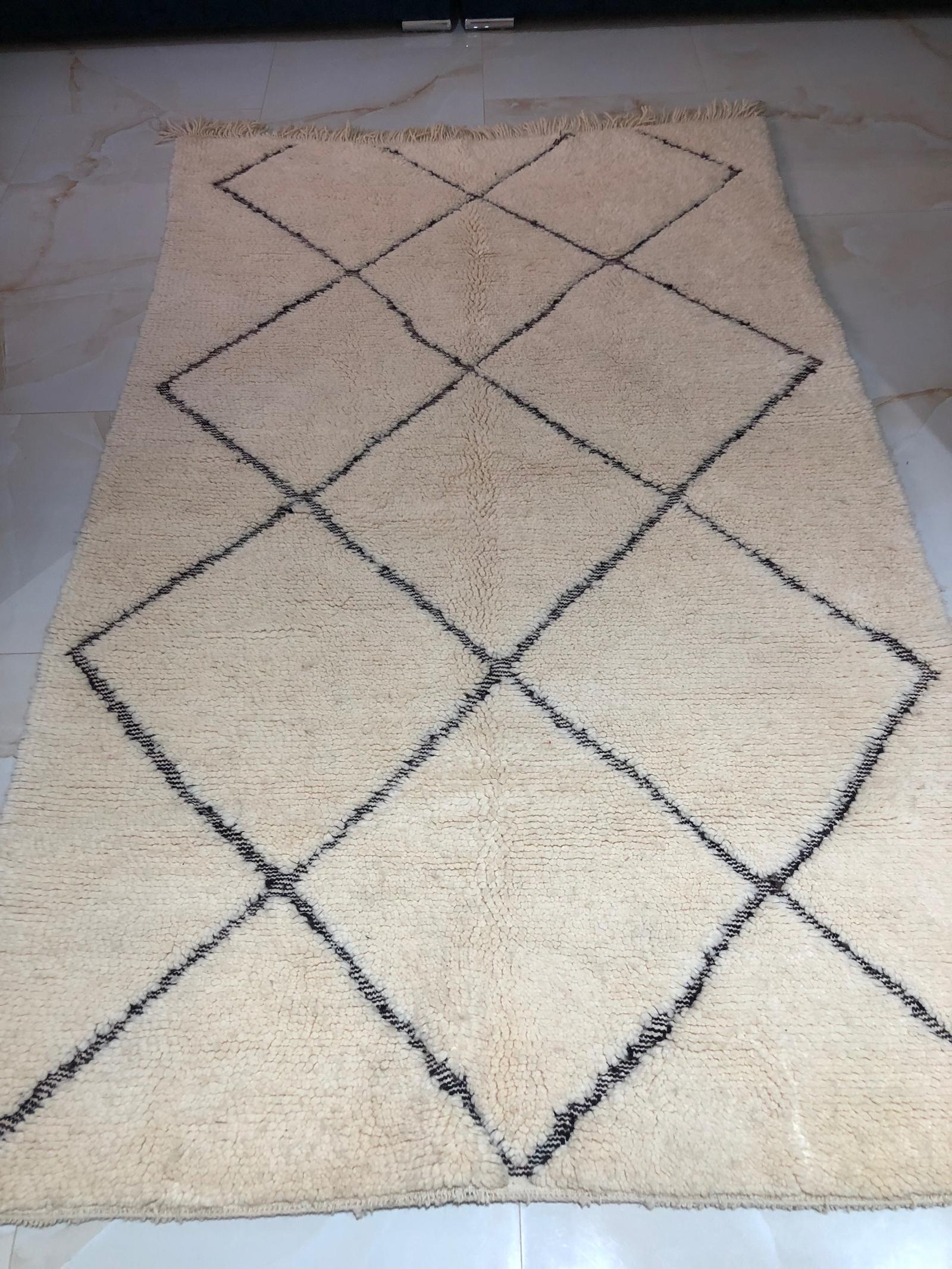 Moroccan Berber Cream Wool Rug Beni Ourain Atlas (1 of 20)