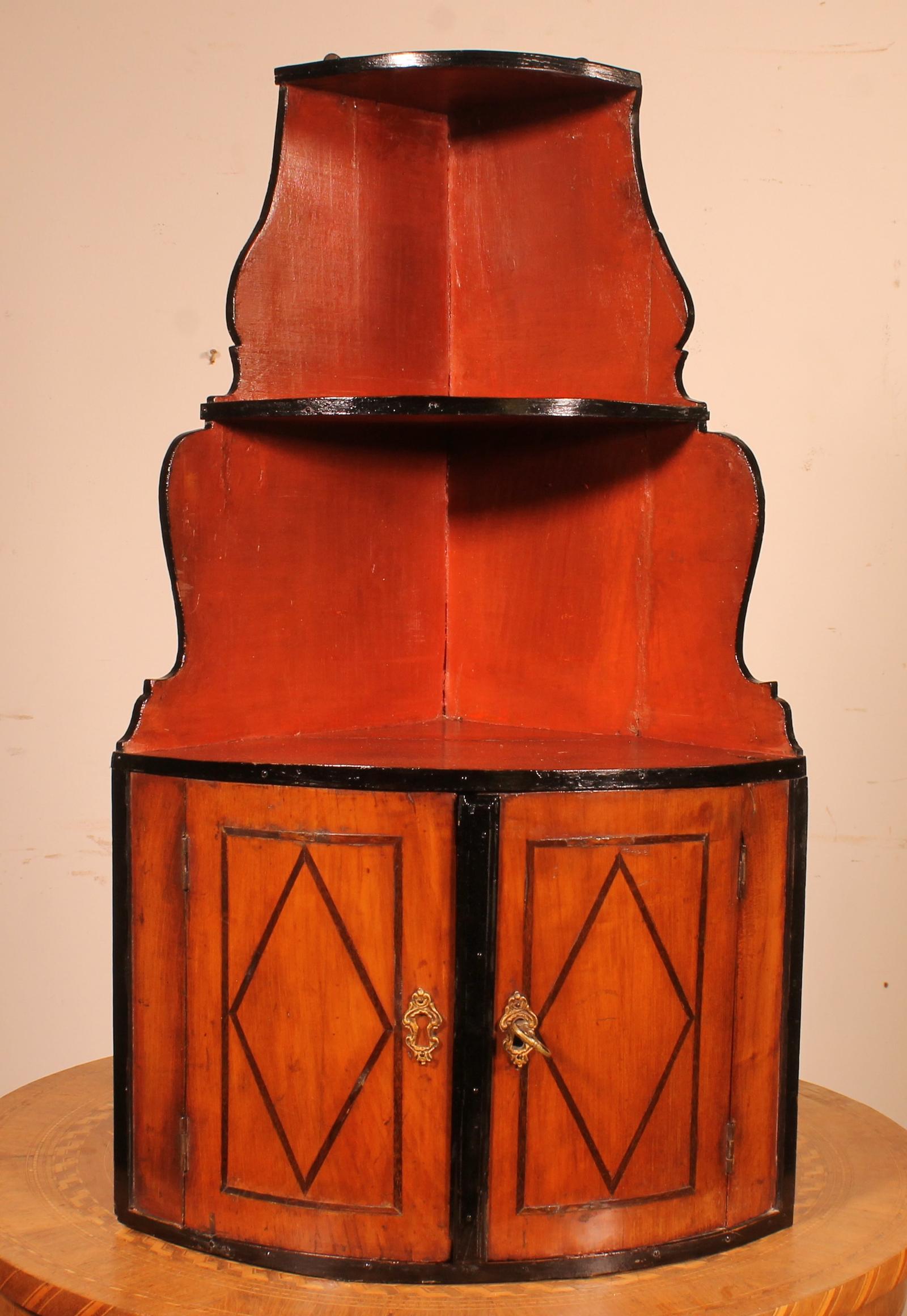 Small 18th Century Corner Cabinet (1 of 8)