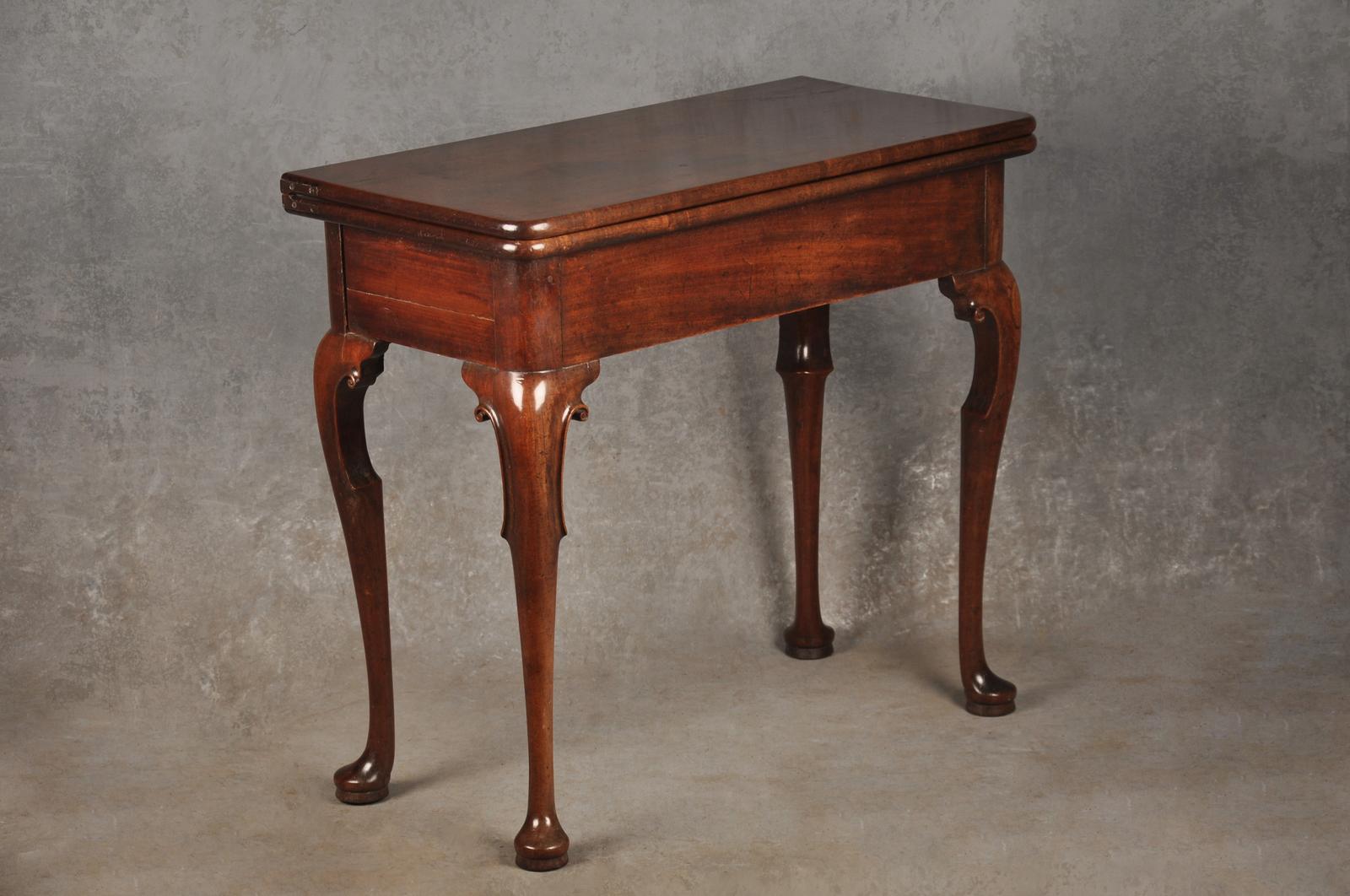 Fine 18th Century Mahogany Concertina Action Tea Table (1 of 14)
