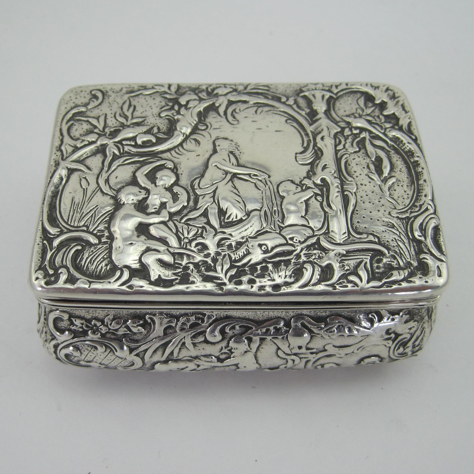 Late Victorian Dutch Sterling Silver Box (1 of 6) Late Victorian Dutch Sterling Silver Box (1 of 6)