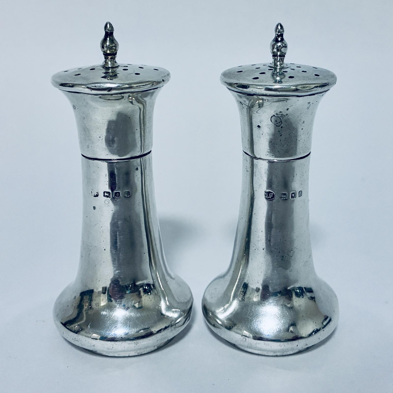 Pair of Antique Silver Pepper Pots (1 of 10) Pair of Antique Silver Pepper Pots (1 of 10)