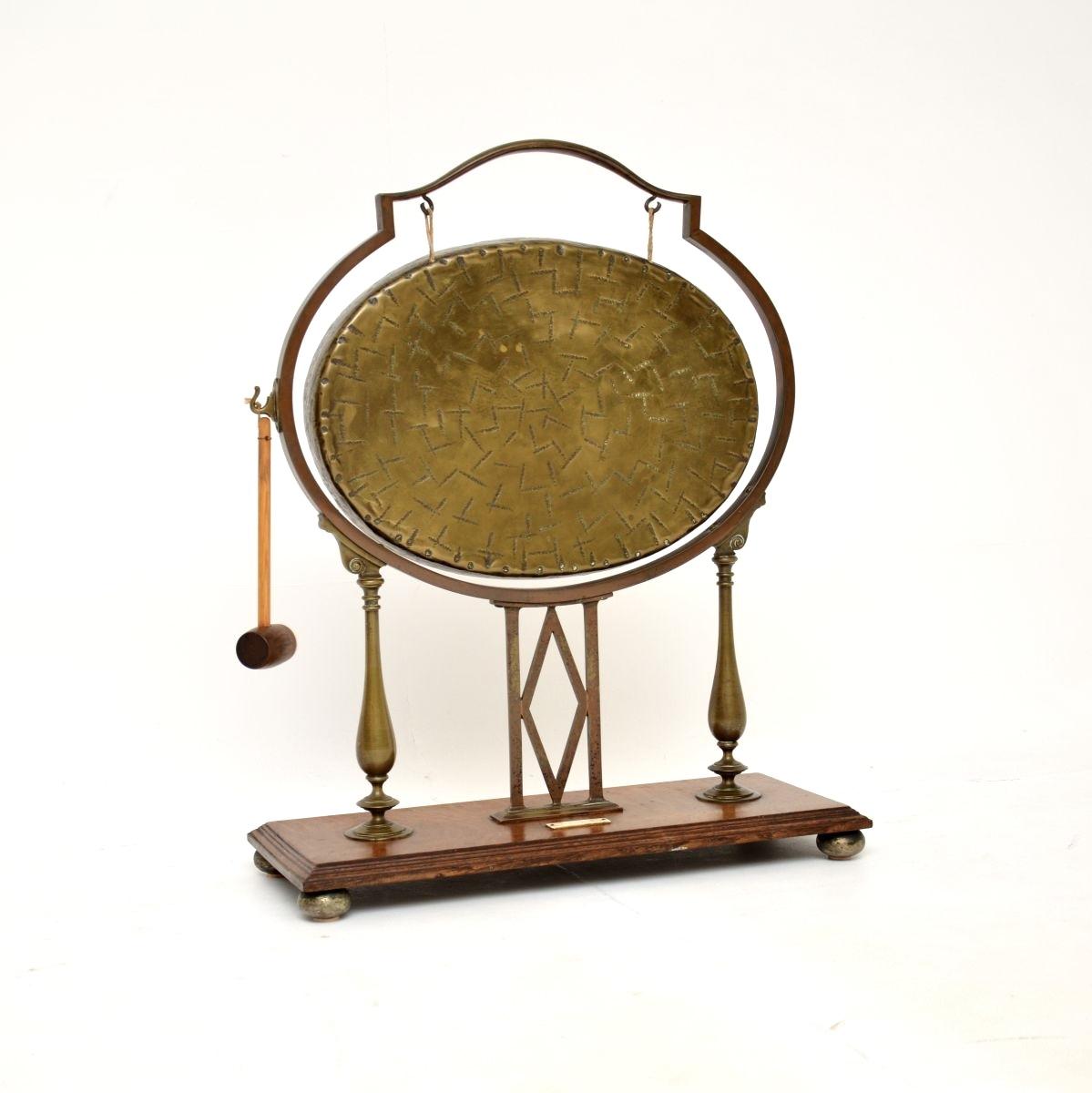 Antique Edwardian Brass and Oak Dinner Gong (1 of 9) Antique Edwardian Brass and Oak Dinner Gong (1 of 9)