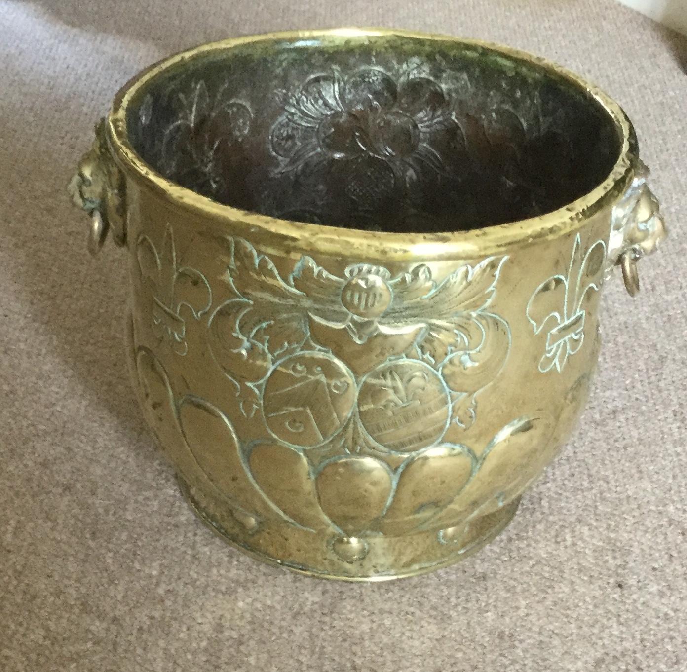 Decorated Armorial 19th Century Coal Scuttle or Log Bin (1 of 4)