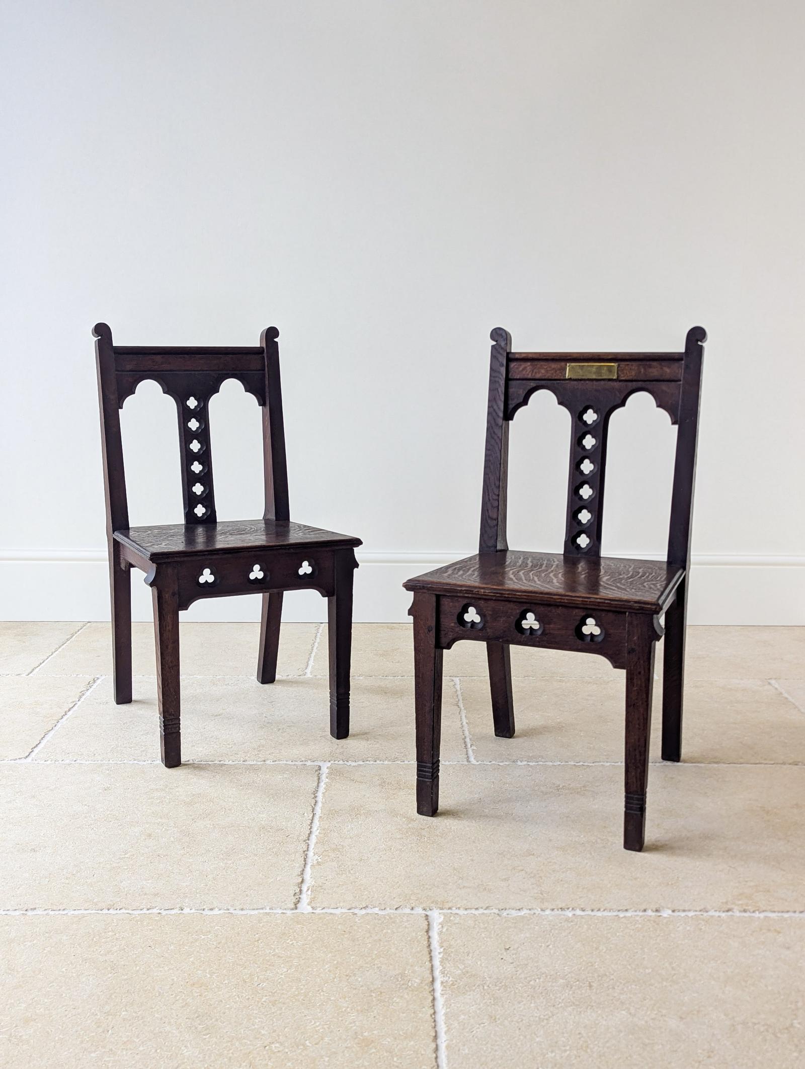 Antique Gothic Revival Oak Church Chairs c.1911 (1 of 16) Antique Gothic Revival Oak Church Chairs c.1911 (1 of 16)