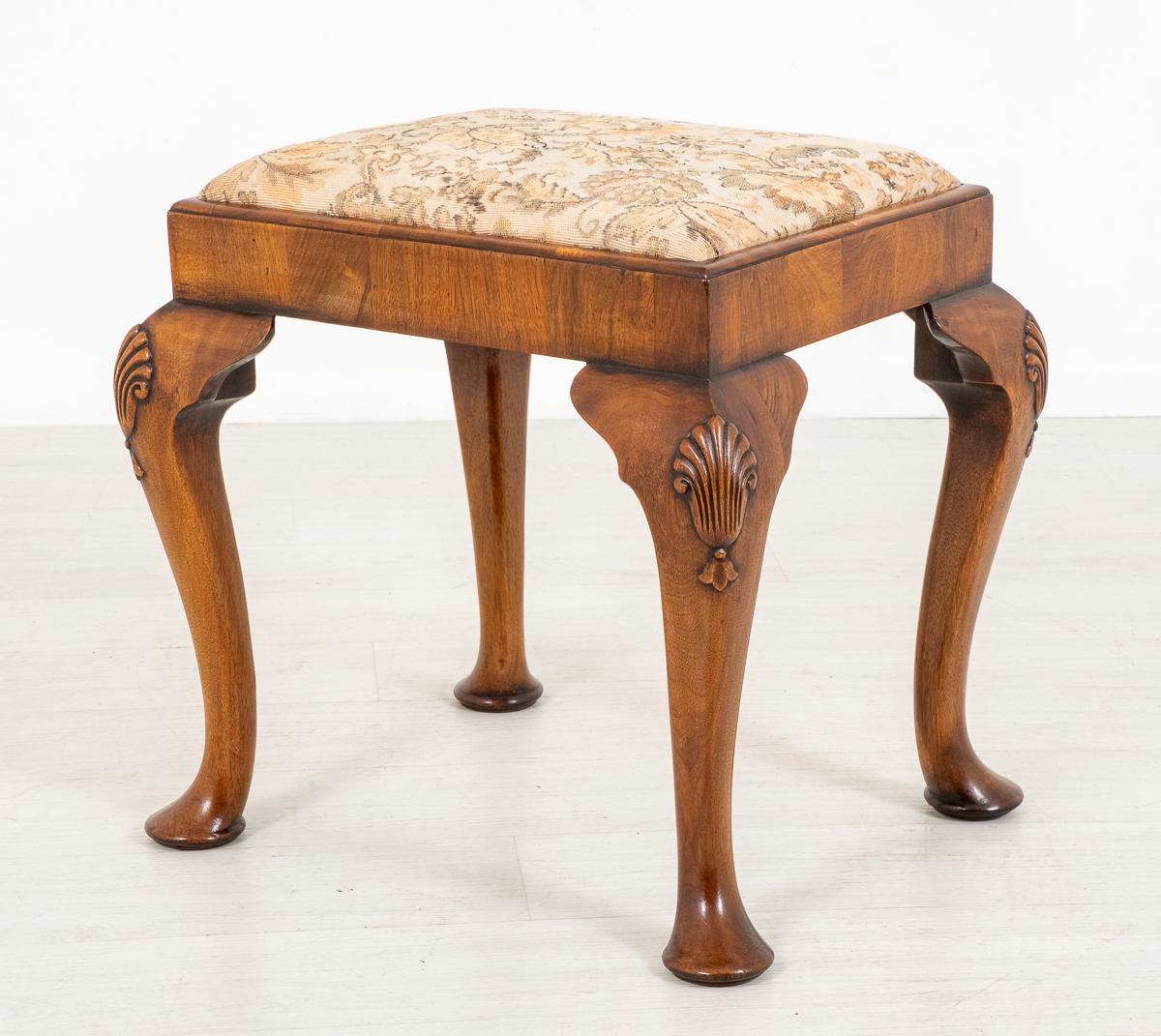 Pretty Walnut Queen Anne Style Stool (1 of 5) Pretty Walnut Queen Anne Style Stool (1 of 5)
