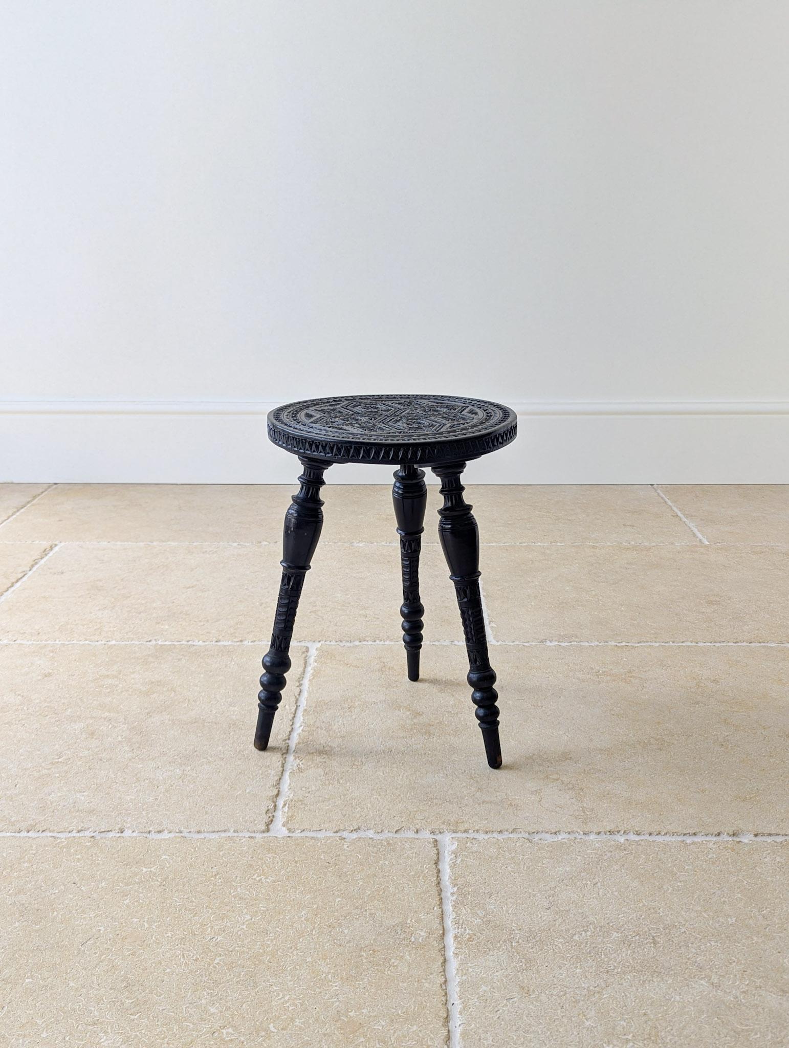 Antique Victorian Ebonised Chip-carved Occasional Table c.1890 (1 of 20) Antique Victorian Ebonised Chip-carved Occasional Table c.1890 (1 of 20)