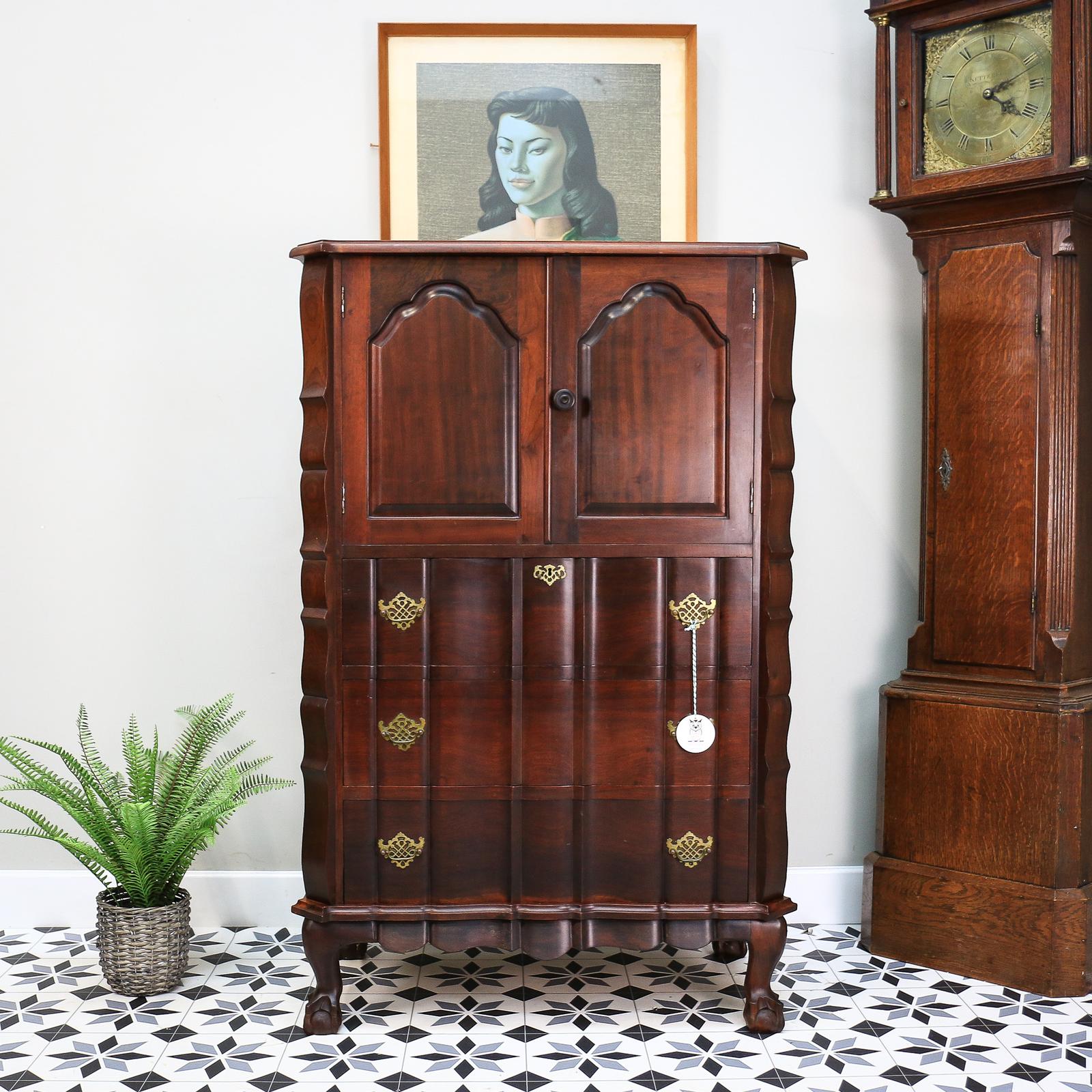 Drinks Cabinets - main image