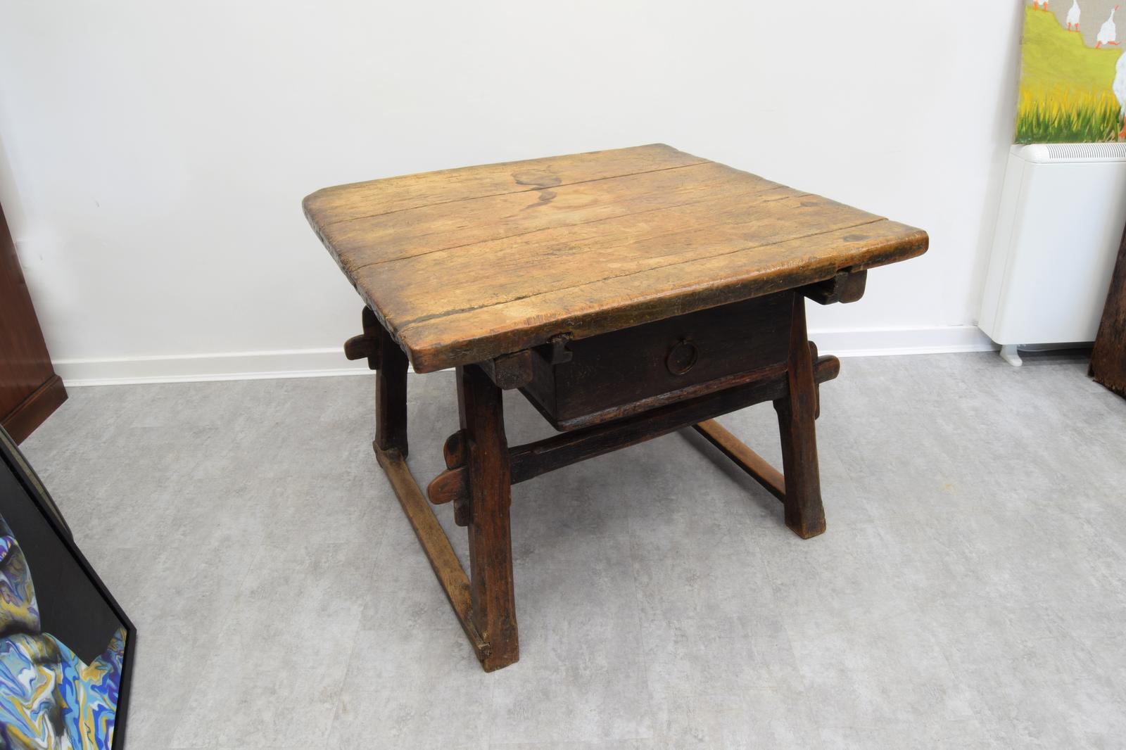 A Late 17th Century Elm and Pine Tavern / Trestle Table, with Single Drawer (1 of 17)