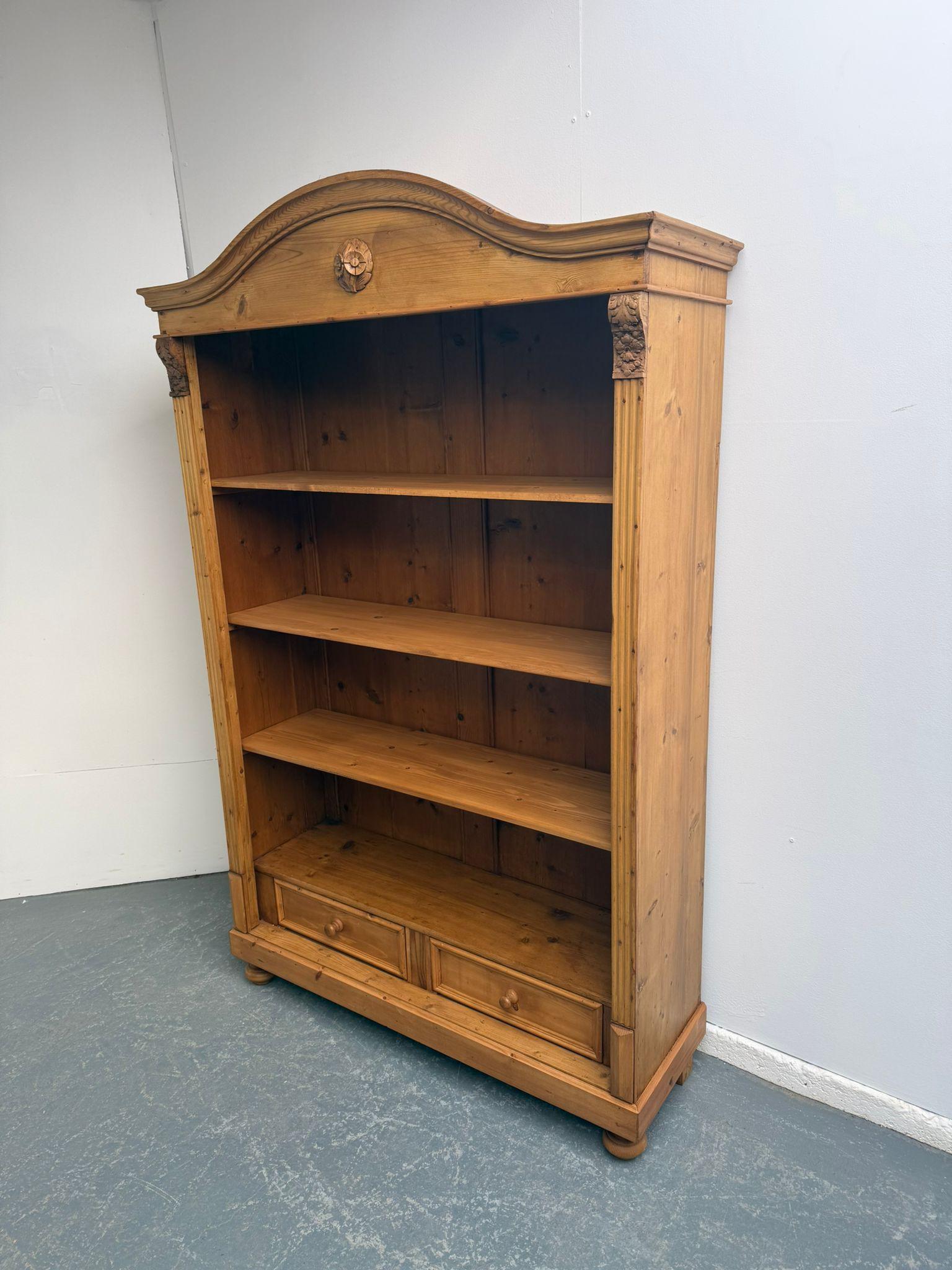 A Superbly Waxed Antique /old Pine Original Adjustable Shelf Bookshelf (1 of 9) A Superbly Waxed Antique /old Pine Original Adjustable Shelf Bookshelf (1 of 9)