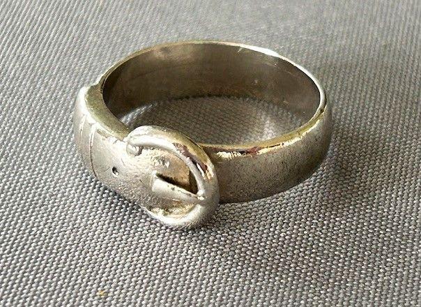 Hallmarked Edwardian Silver Buckle Ring (1 of 4) Hallmarked Edwardian Silver Buckle Ring (1 of 4)