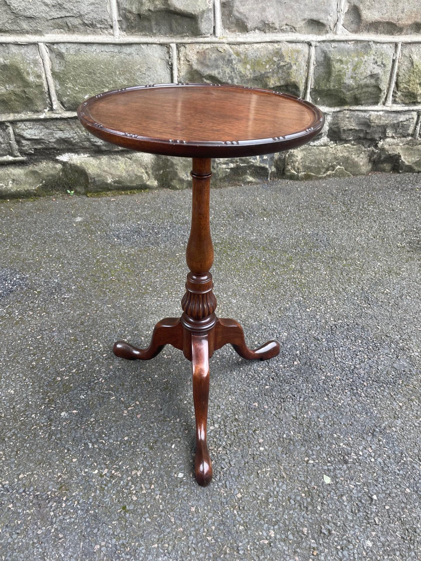 Antique Mahogany Tripod Wine Table Coffee Table (1 of 5) Antique Mahogany Tripod Wine Table Coffee Table (1 of 5)