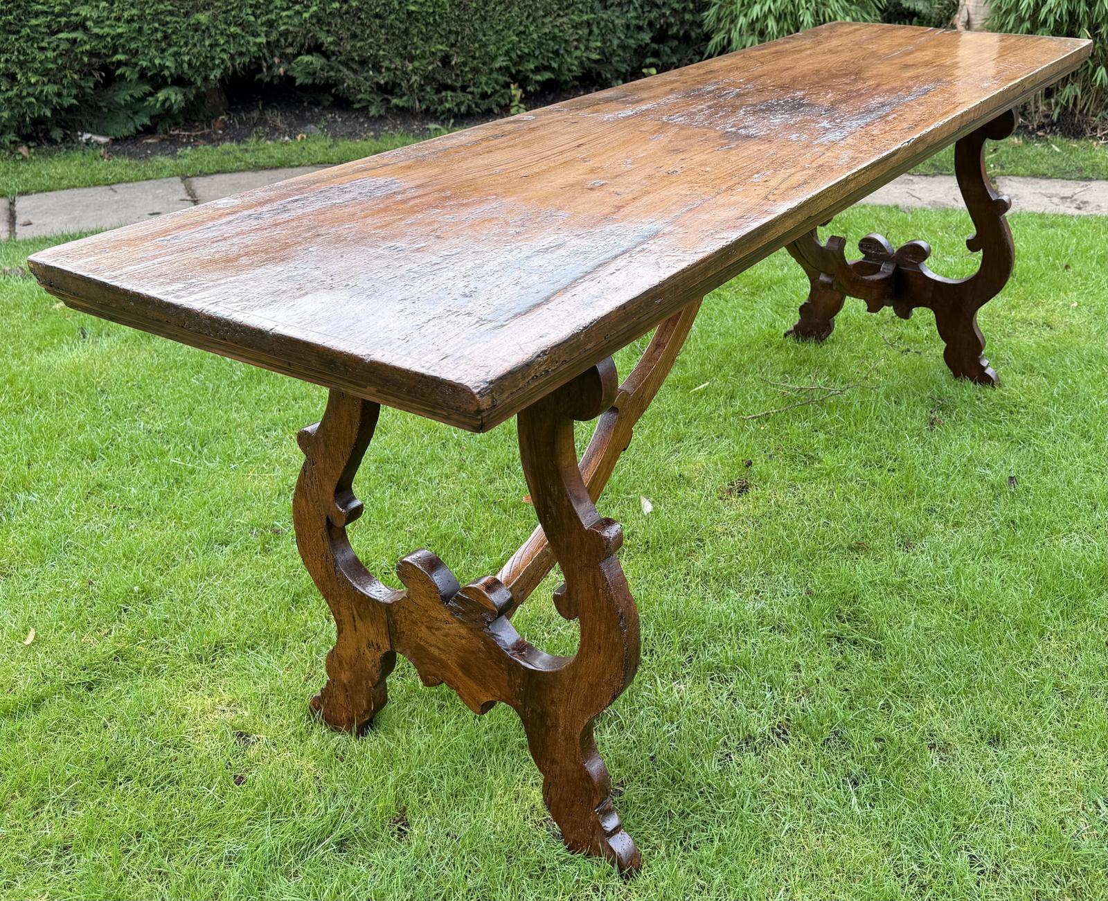 18th Century Italian Console or Serving Table (1 of 6) 18th Century Italian Console or Serving Table (1 of 6)