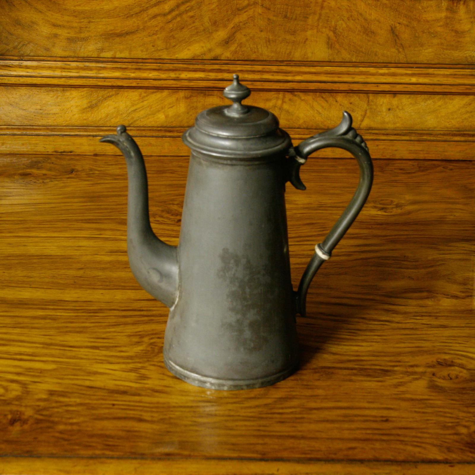 Victorian Coffee Pot (1 of 5)