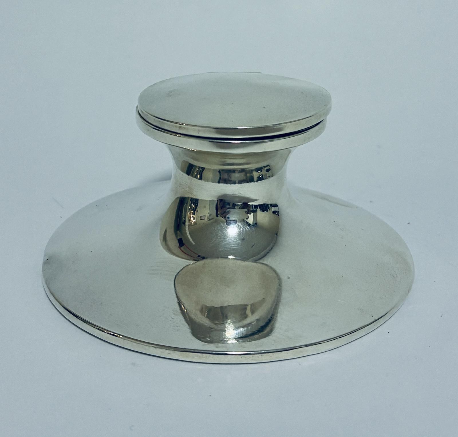 Antique Silver Capstan Inkwell (1 of 12) Antique Silver Capstan Inkwell (1 of 12)