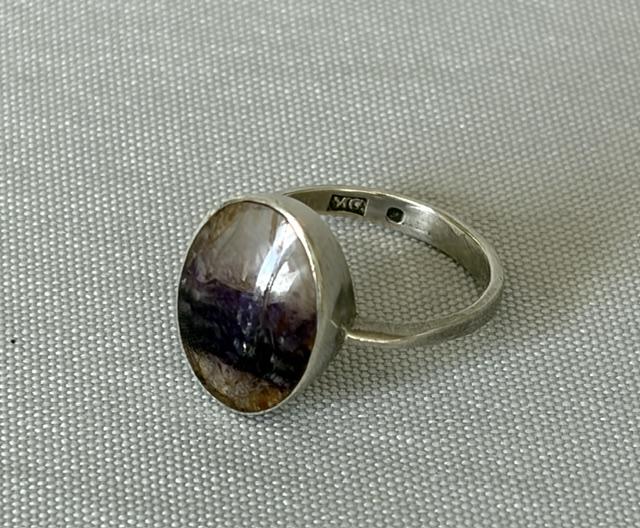 Vintage Silver & Derbyshire Blue John Ring (1 of 7) Vintage Silver & Derbyshire Blue John Ring (1 of 7)
