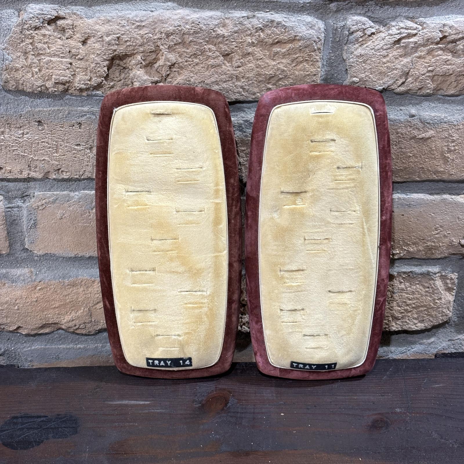 1950s/60s Vintage Velvet Ring Display Trays (1 of 3)