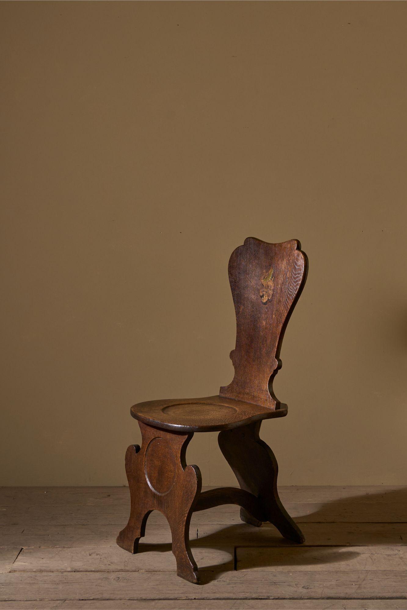 18th Century English Oak Shield Back Hall Chair (1 of 6) 18th Century English Oak Shield Back Hall Chair (1 of 6)