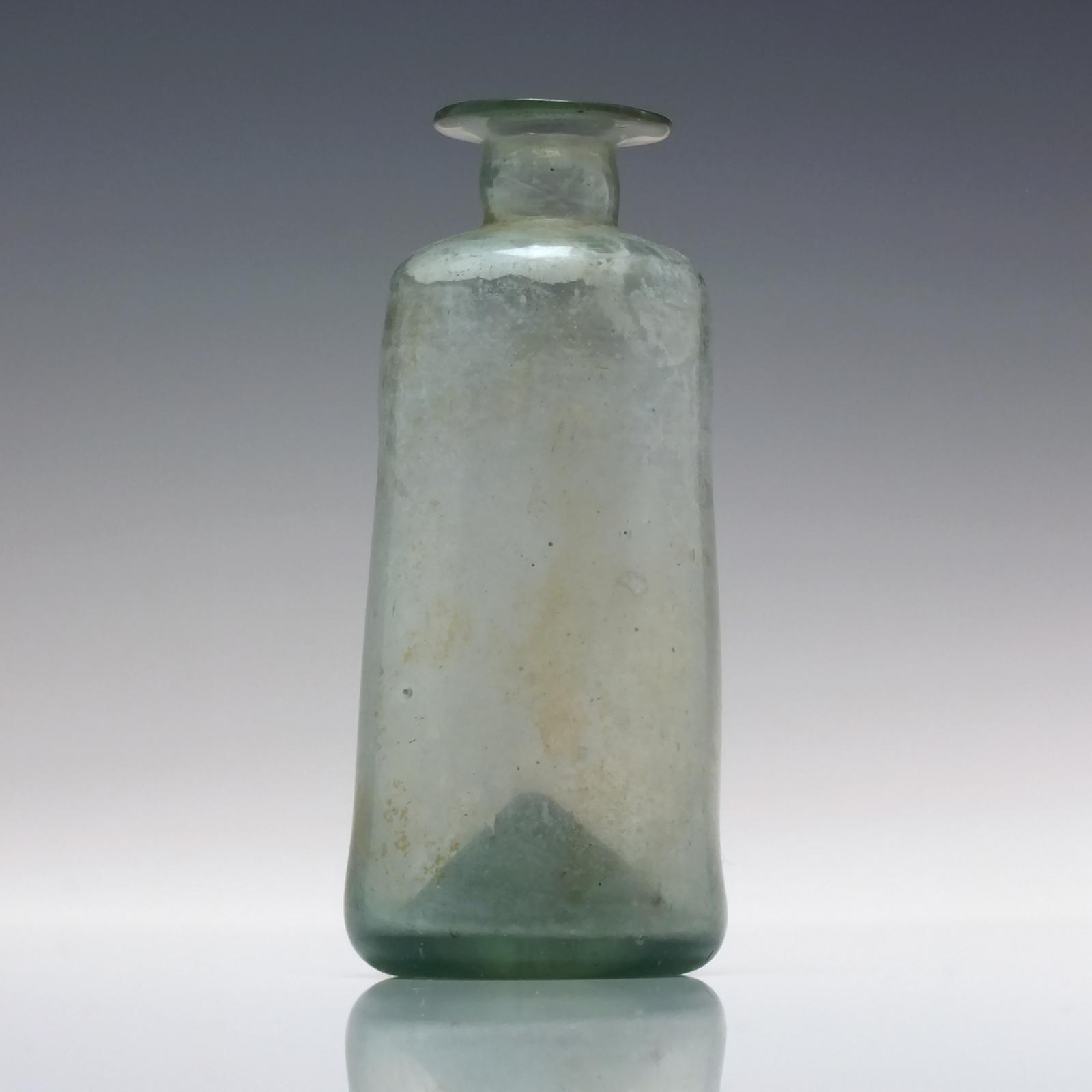 18th Century English Glass Apothecary Bottle C1750 (1 of 6)