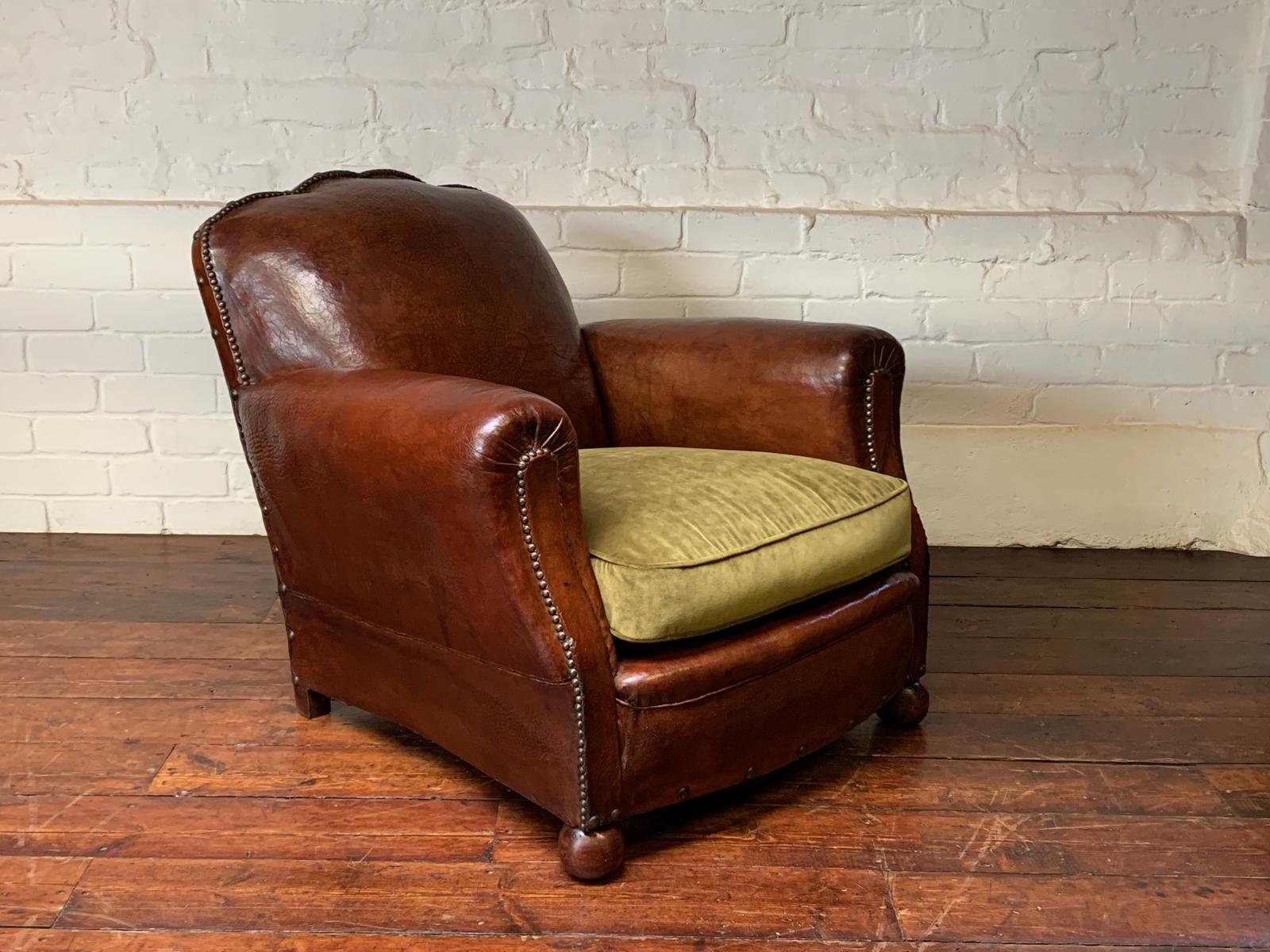 A Beautiful French Leather Club Chair, Normandy Model Circa 1910 (1 of 14) A Beautiful French Leather Club Chair, Normandy Model Circa 1910 (1 of 14)
