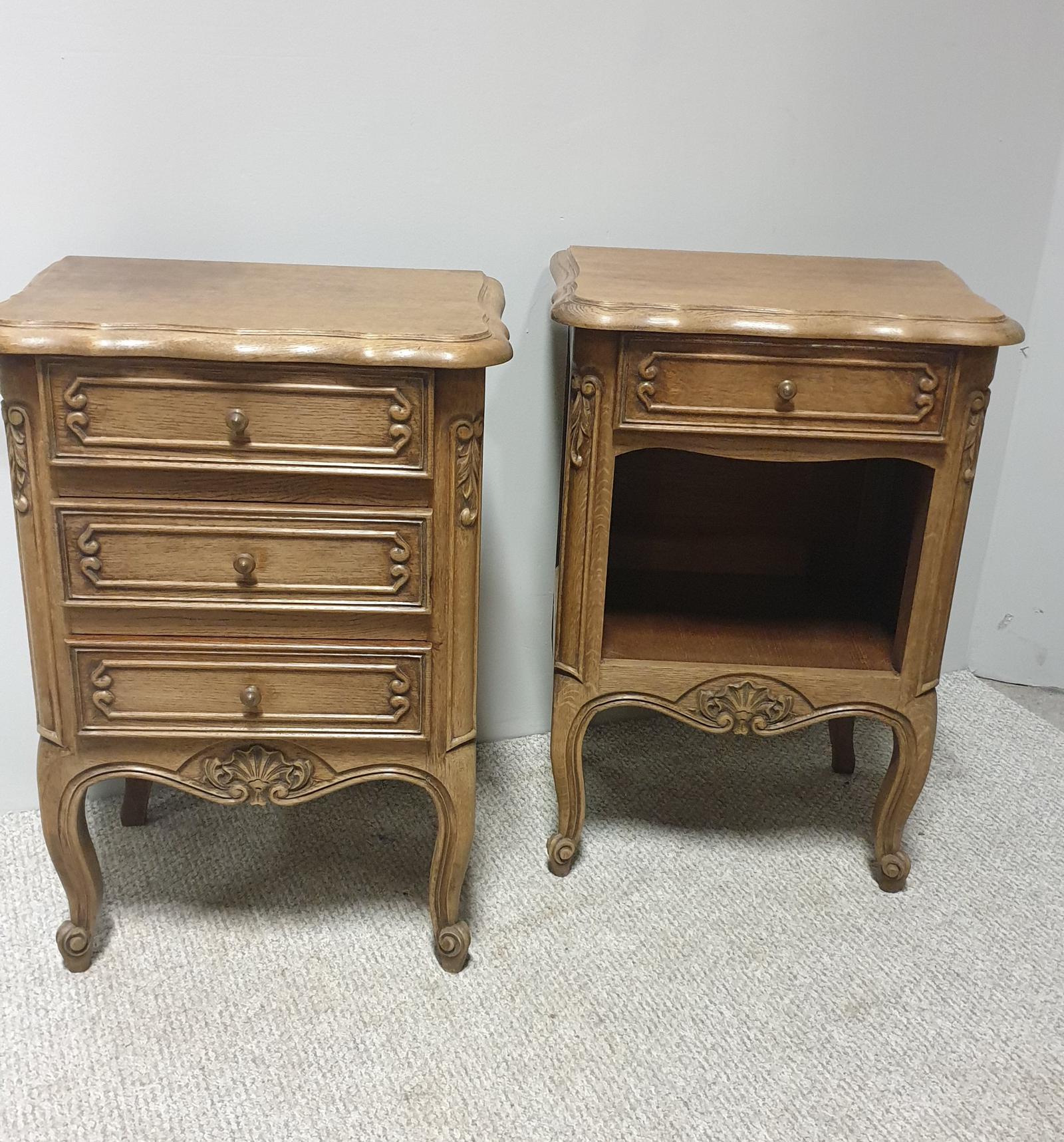 Pair of French Bleached Oak Bedside Cabinets (1 of 1) Pair of French Bleached Oak Bedside Cabinets (1 of 1)