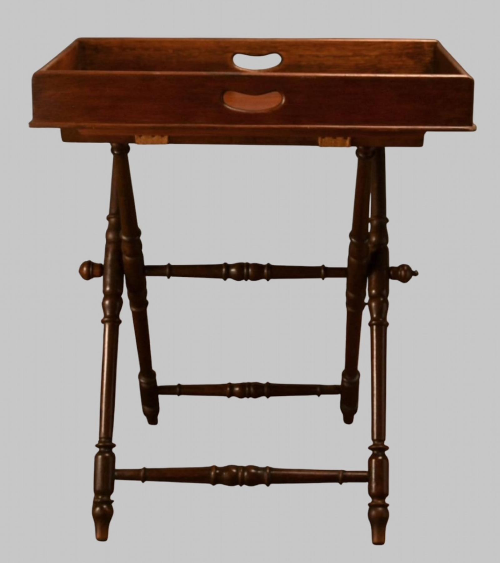 Attractive Butlers Tray & Stand in Oak (1 of 4)