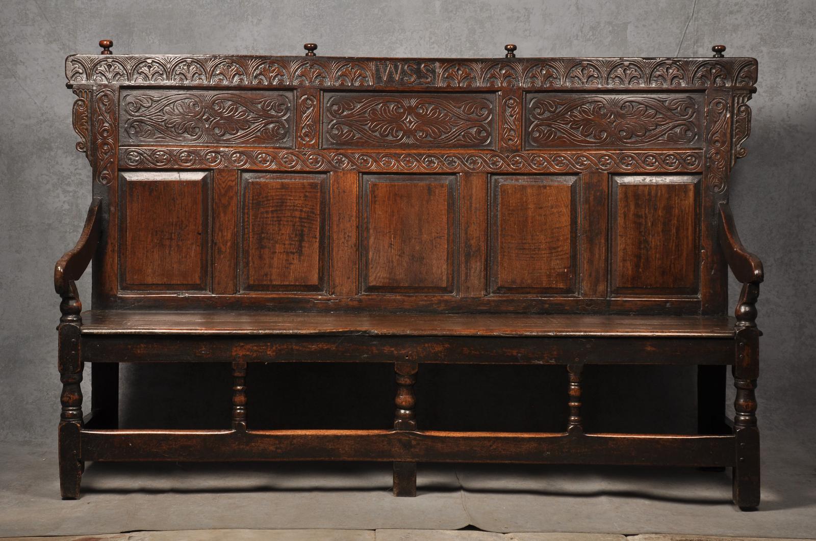 Rare 17th Century Oak Settle (1 of 13)