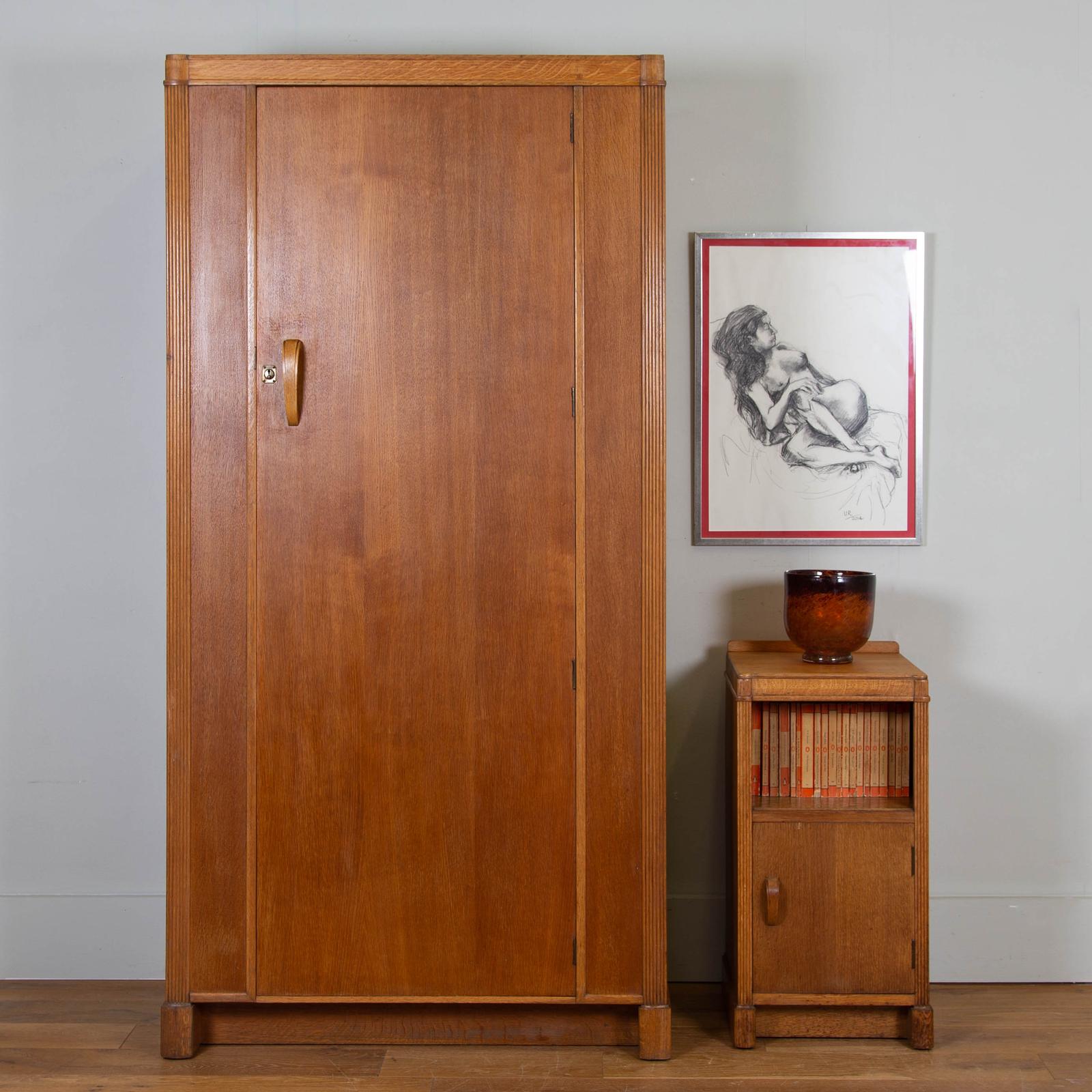 Heal’s Oak Odeon Single Wardrobe c.1930 (1 of 14) Heal’s Oak Odeon Single Wardrobe c.1930 (1 of 14)