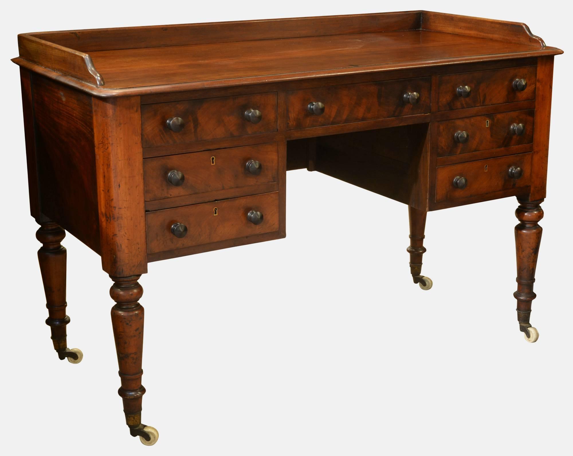 Victorian Mahogany Kneehole Writing / Side Table (1 of 1) Victorian Mahogany Kneehole Writing / Side Table (1 of 1)