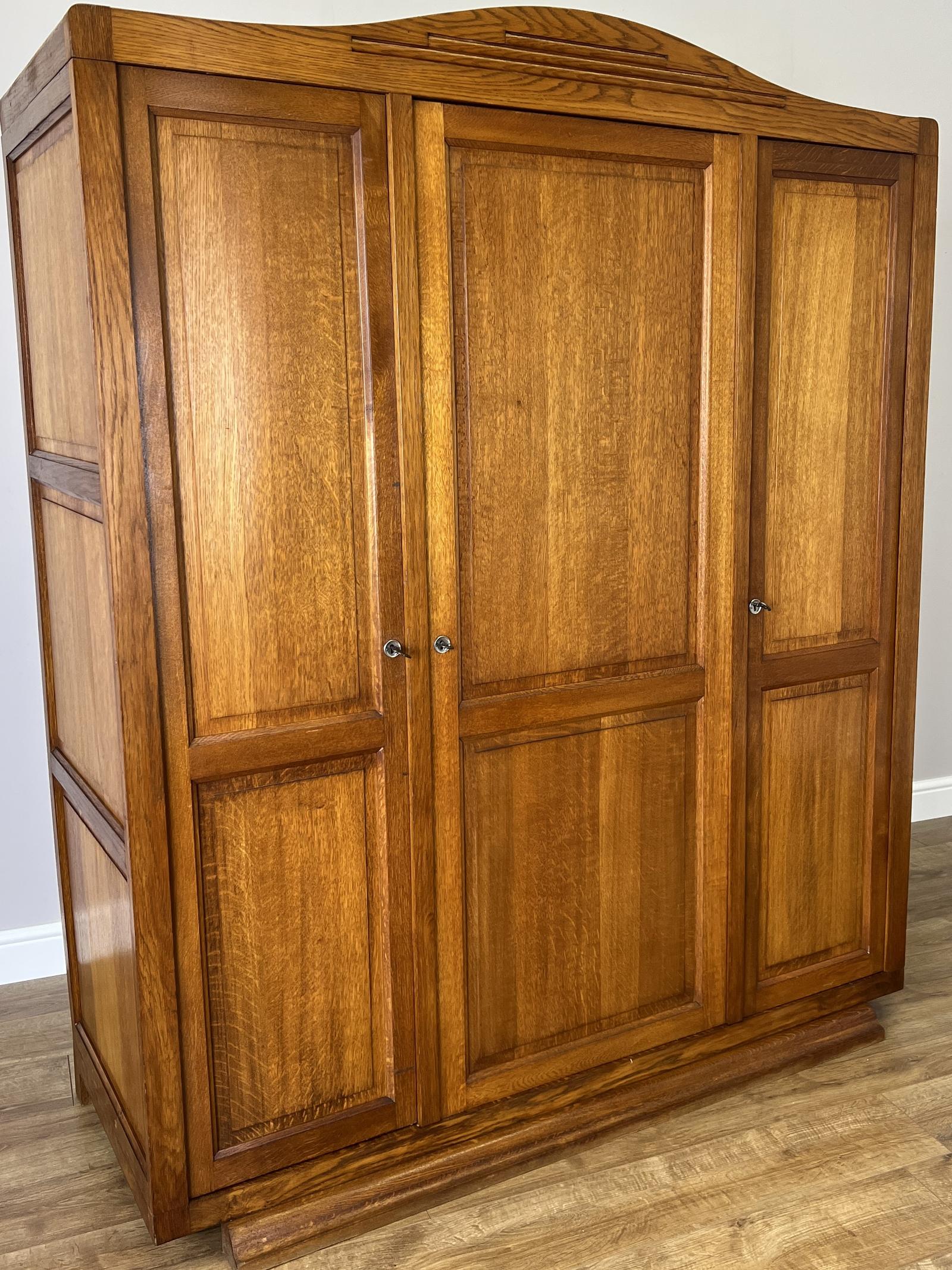 Wardrobe Vintage French Style Oak Triple Door Carved Armoire Cabinet (1 of 9) Wardrobe Vintage French Style Oak Triple Door Carved Armoire Cabinet (1 of 9)