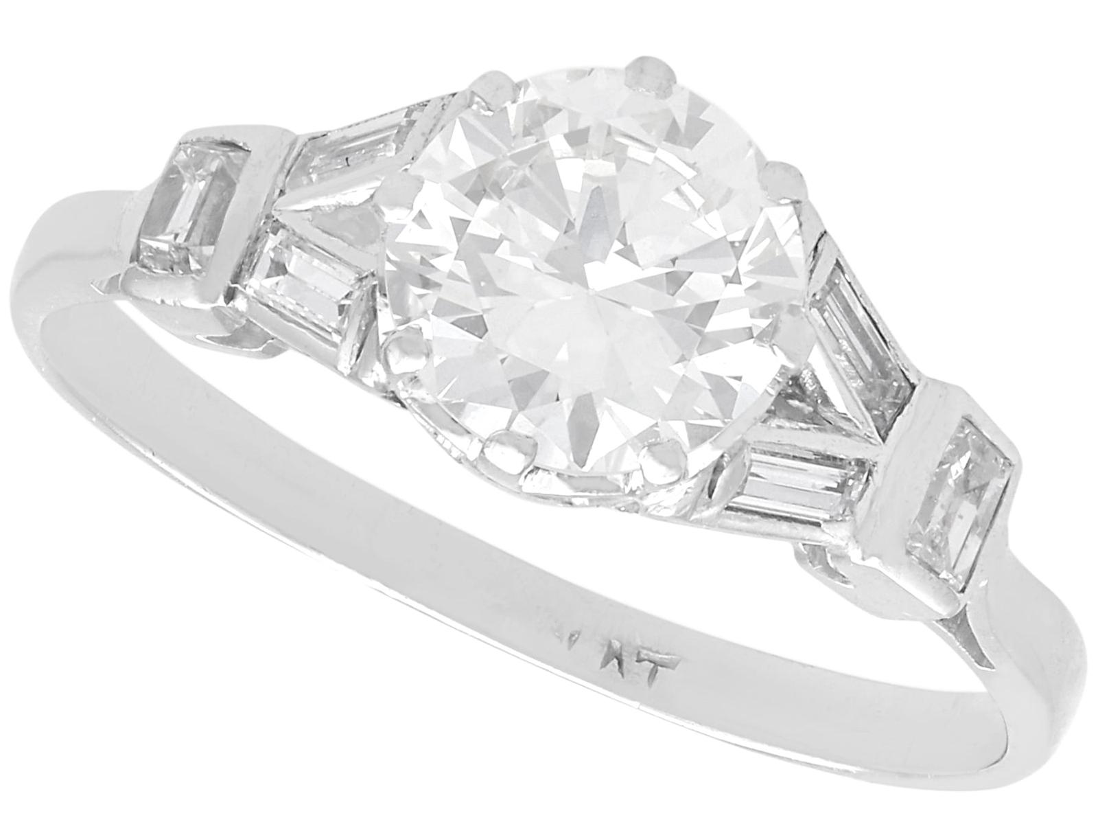 Antique 1.65ct Diamond & Platinum Solitaire Ring c.1920 (1 of 14)