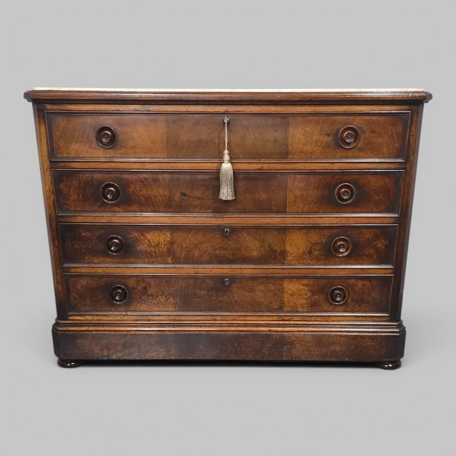 Superb French Walnut Commode Chest of Drawers (1 of 19) Superb French Walnut Commode Chest of Drawers (1 of 19)