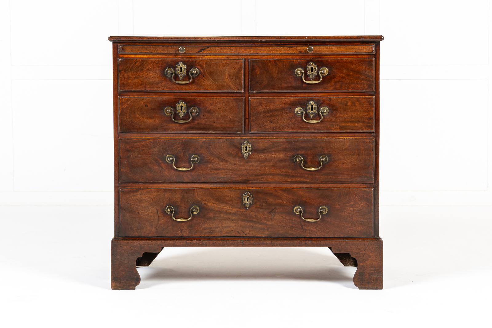 18th Century English George III Mahogany Chest of Drawers (1 of 10)