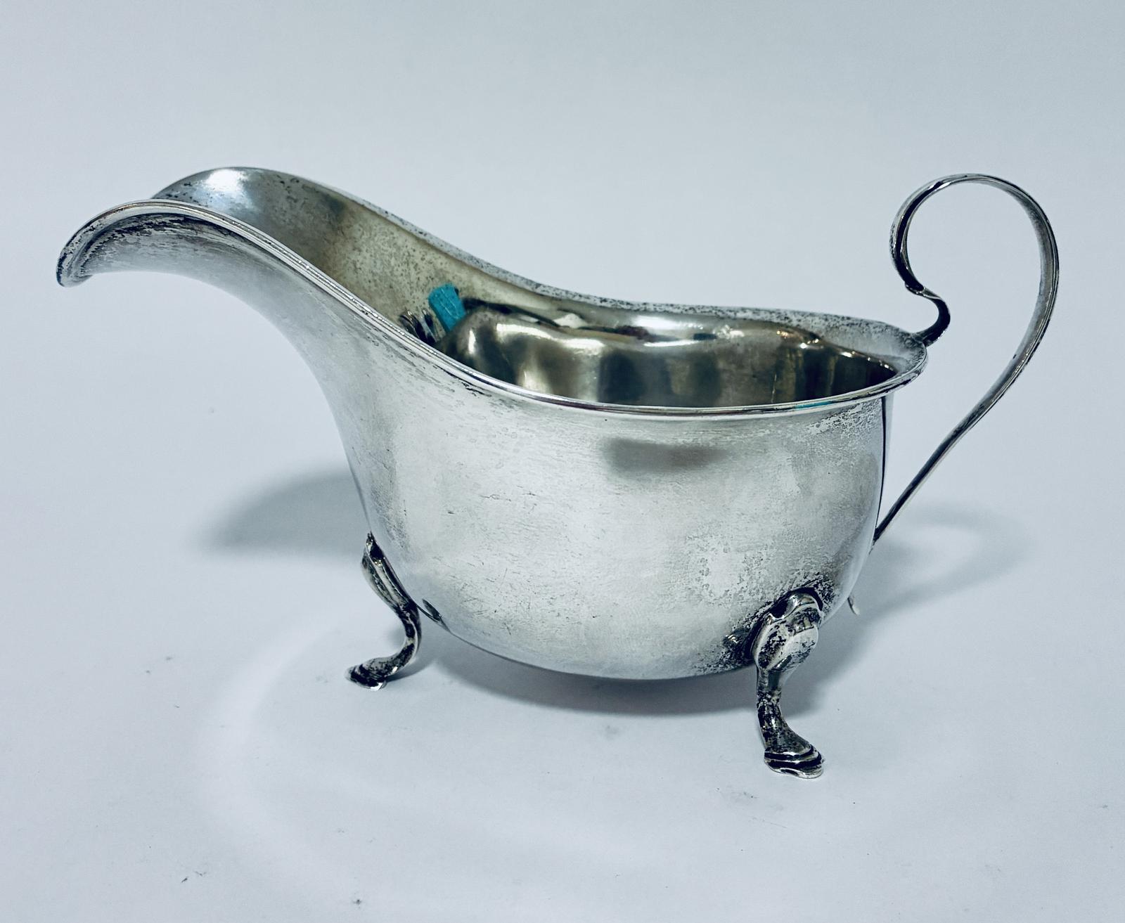 Antique Silver Sauce Boat (1 of 7) Antique Silver Sauce Boat (1 of 7)