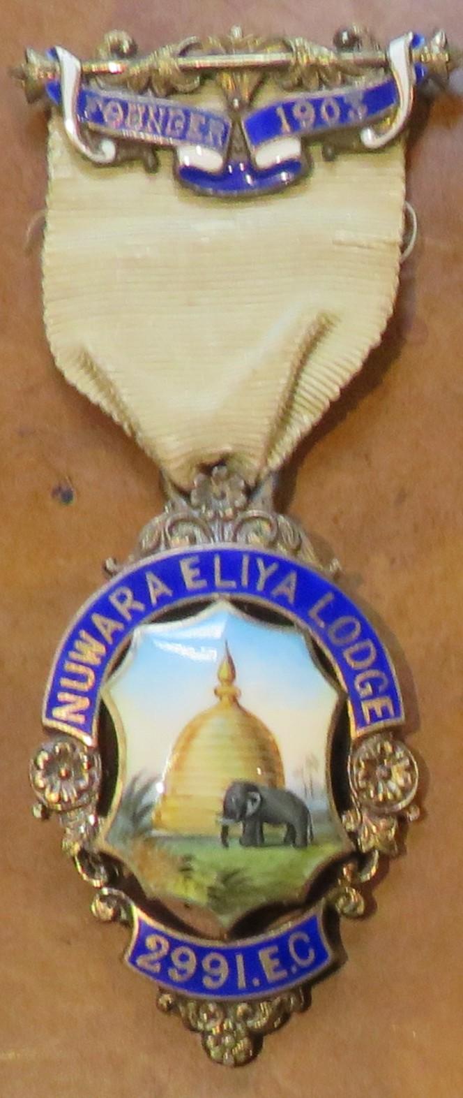 1903 Hallmarked Masonic Founder Lodge Medal Nuwara Eliya (1 of 2) 1903 Hallmarked Masonic Founder Lodge Medal Nuwara Eliya (1 of 2)