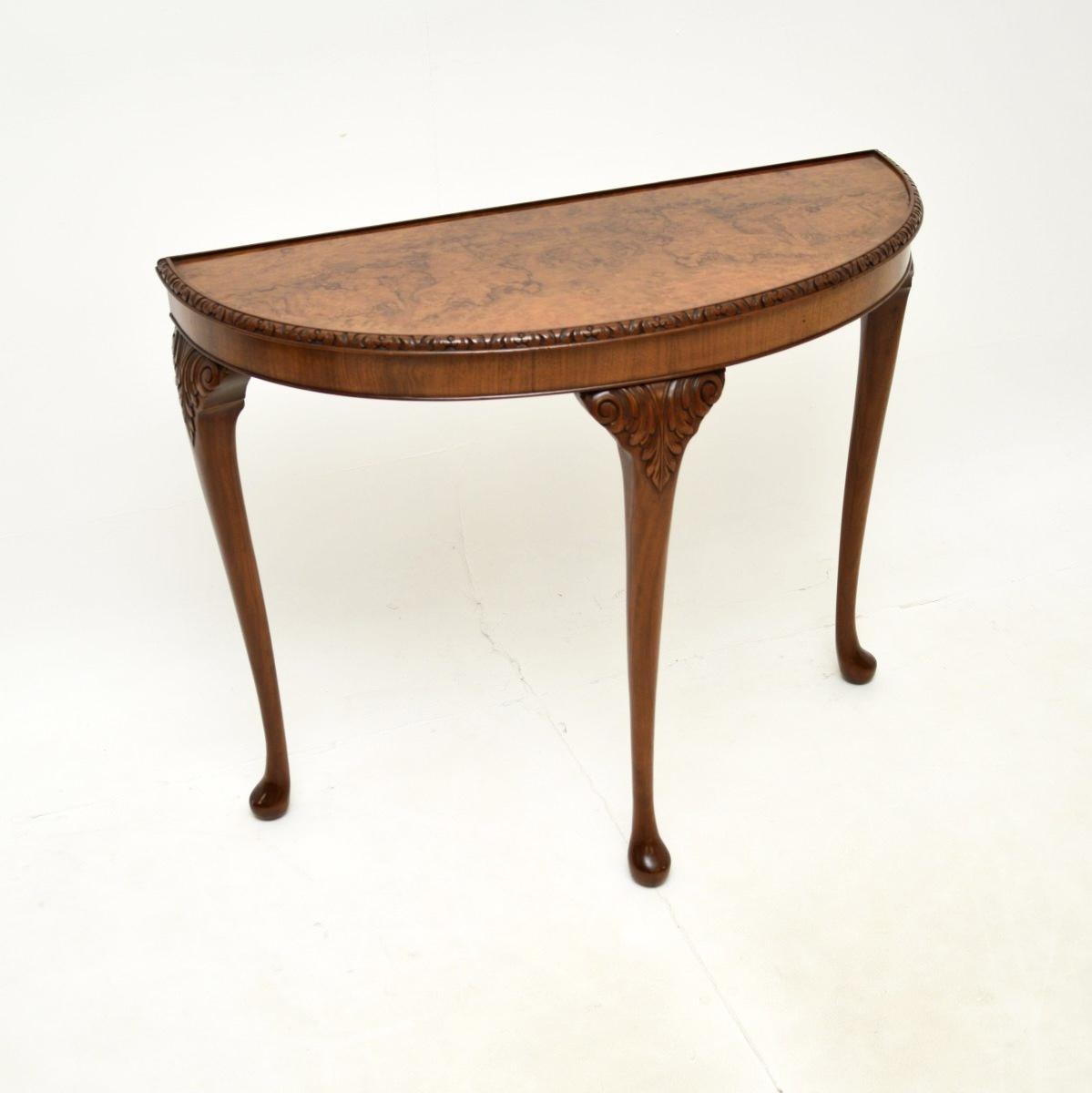 Burr Walnut Console Table (1 of 8) Burr Walnut Console Table (1 of 8)