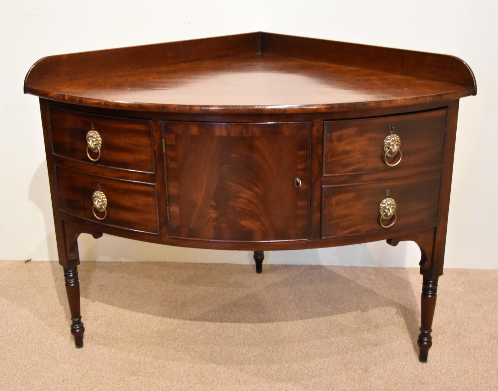 Rare George III Mahogany Corner Sideboard (1 of 12) Rare George III Mahogany Corner Sideboard (1 of 12)