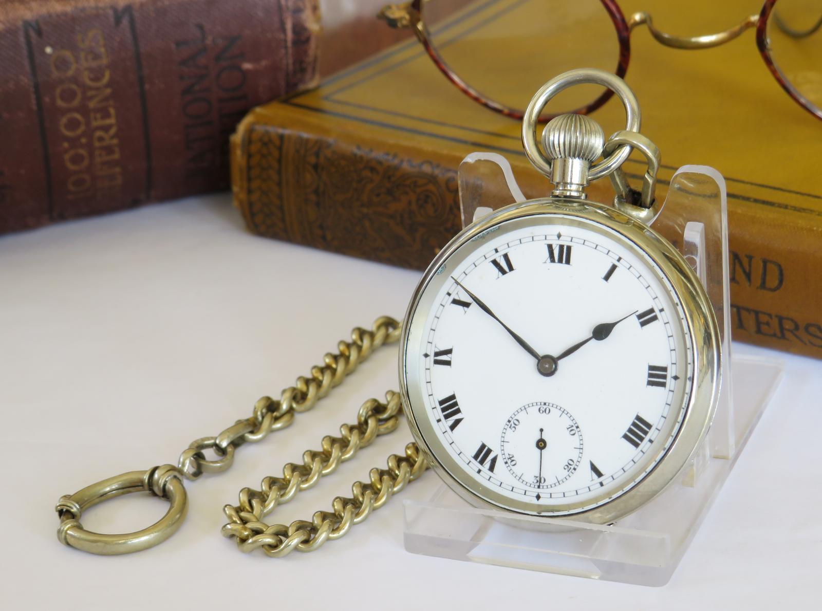 Pocket Watch: Antique Pocket Watch & Chain (1 of 6) Pocket Watch: Antique Pocket Watch & Chain (1 of 6)