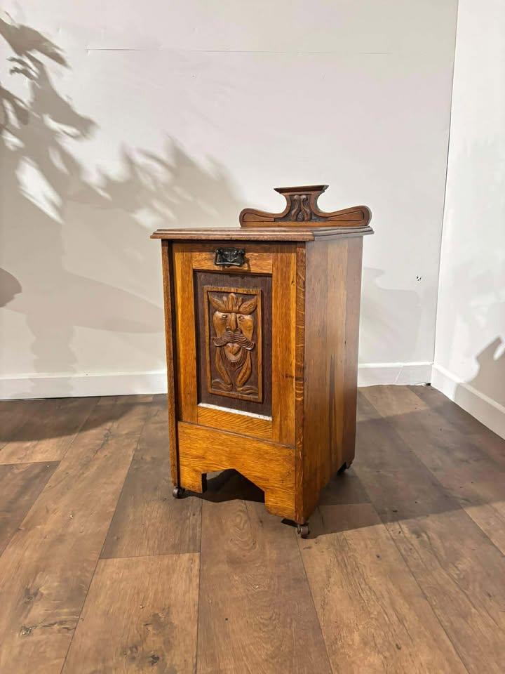 Art Nouveau Oak Coal Box (1 of 13)