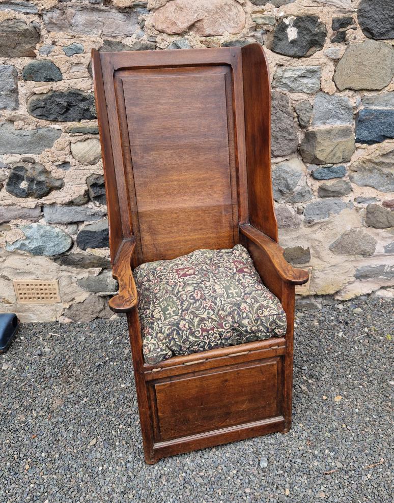 Good 18th Century Oak Lambing Chair (1 of 10) Good 18th Century Oak Lambing Chair (1 of 10)