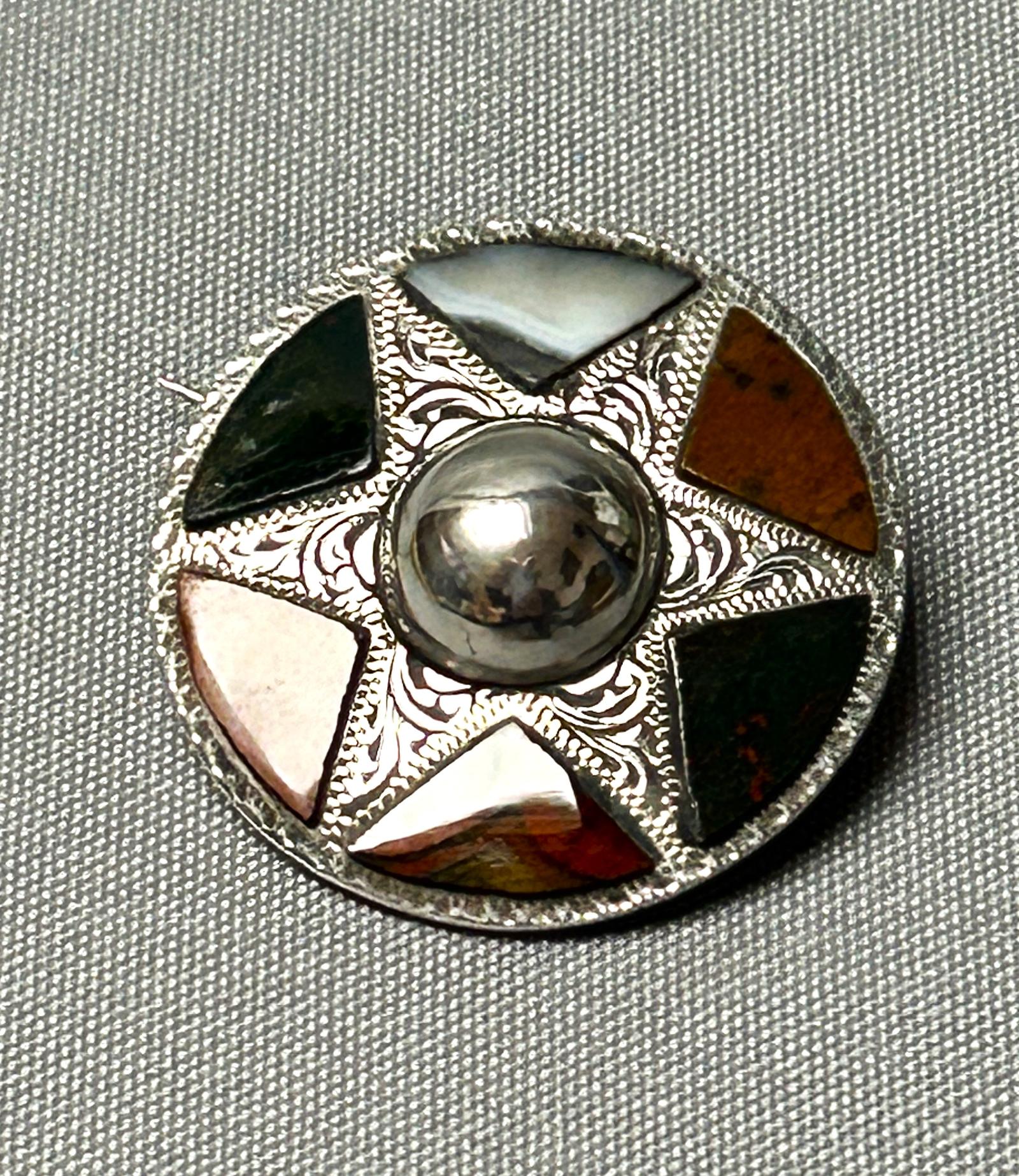 Victorian Scottish Silver & Agate Target Brooch (1 of 5) Victorian Scottish Silver & Agate Target Brooch (1 of 5)