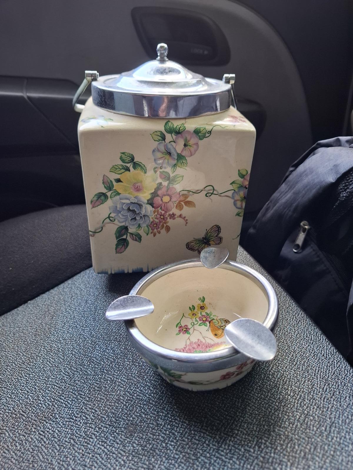 Art Deco Parrott & Co. Coronet Ware Butterfly Pattern Biscuit Barrel & Ashtray (1 of 9)