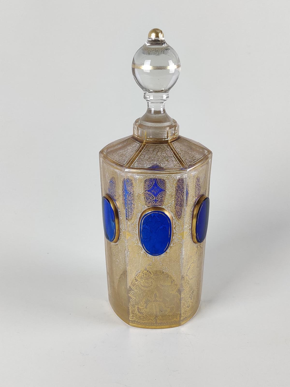 Decorative Antique Bottle (1 of 16)