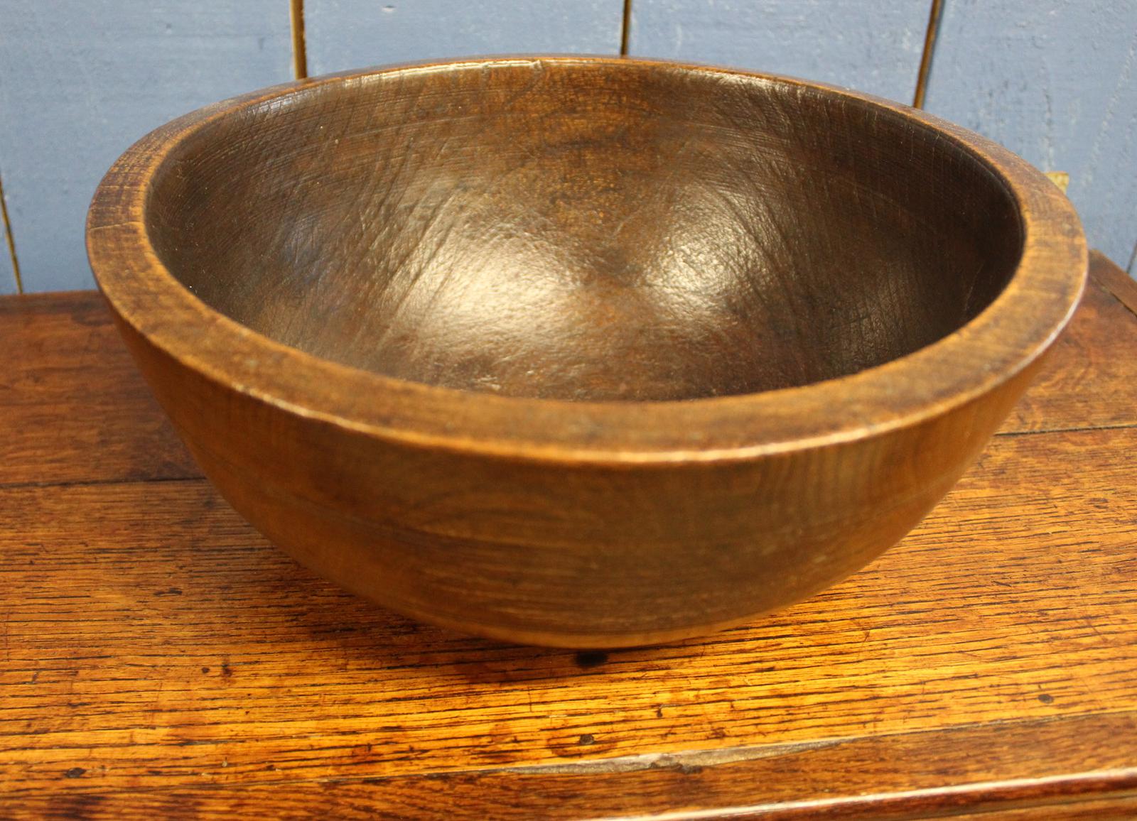 Antique Turned Wooden Bowl. 19th Century (1 of 8)