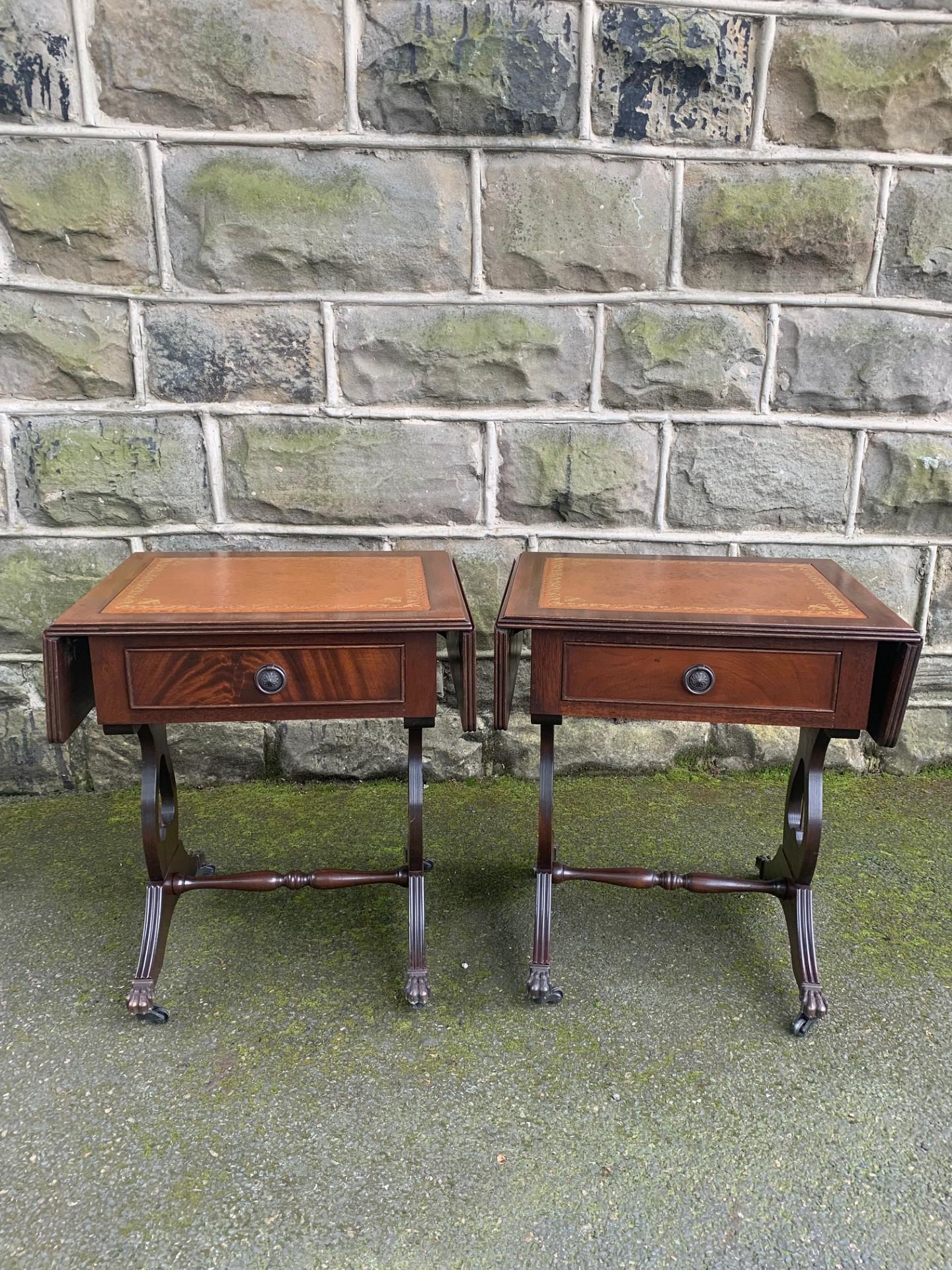Pair of Mahogany Leather Topped Side Tables (1 of 11) Pair of Mahogany Leather Topped Side Tables (1 of 11)