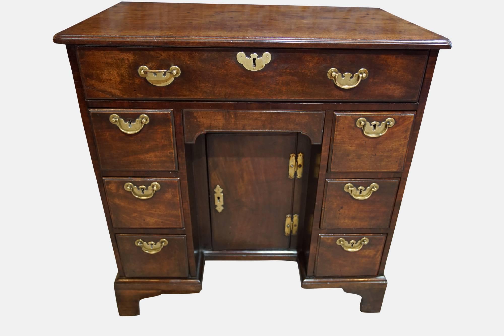 18th Century Cuban Mahogany Kneehole Desk (1 of 1)