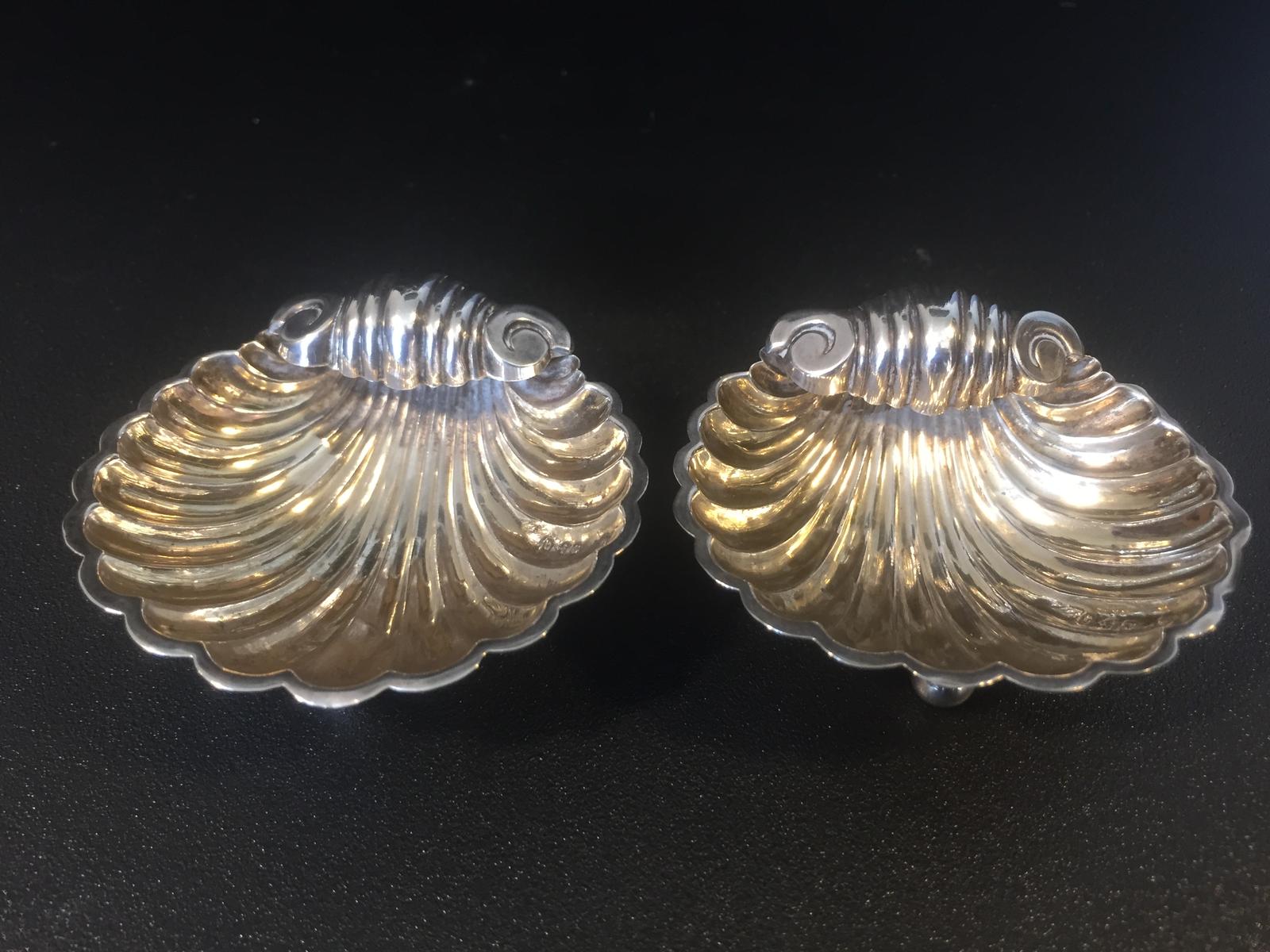 Pair of Silver Shell Shaped Butter Dishes Chester 1899 (1 of 5)