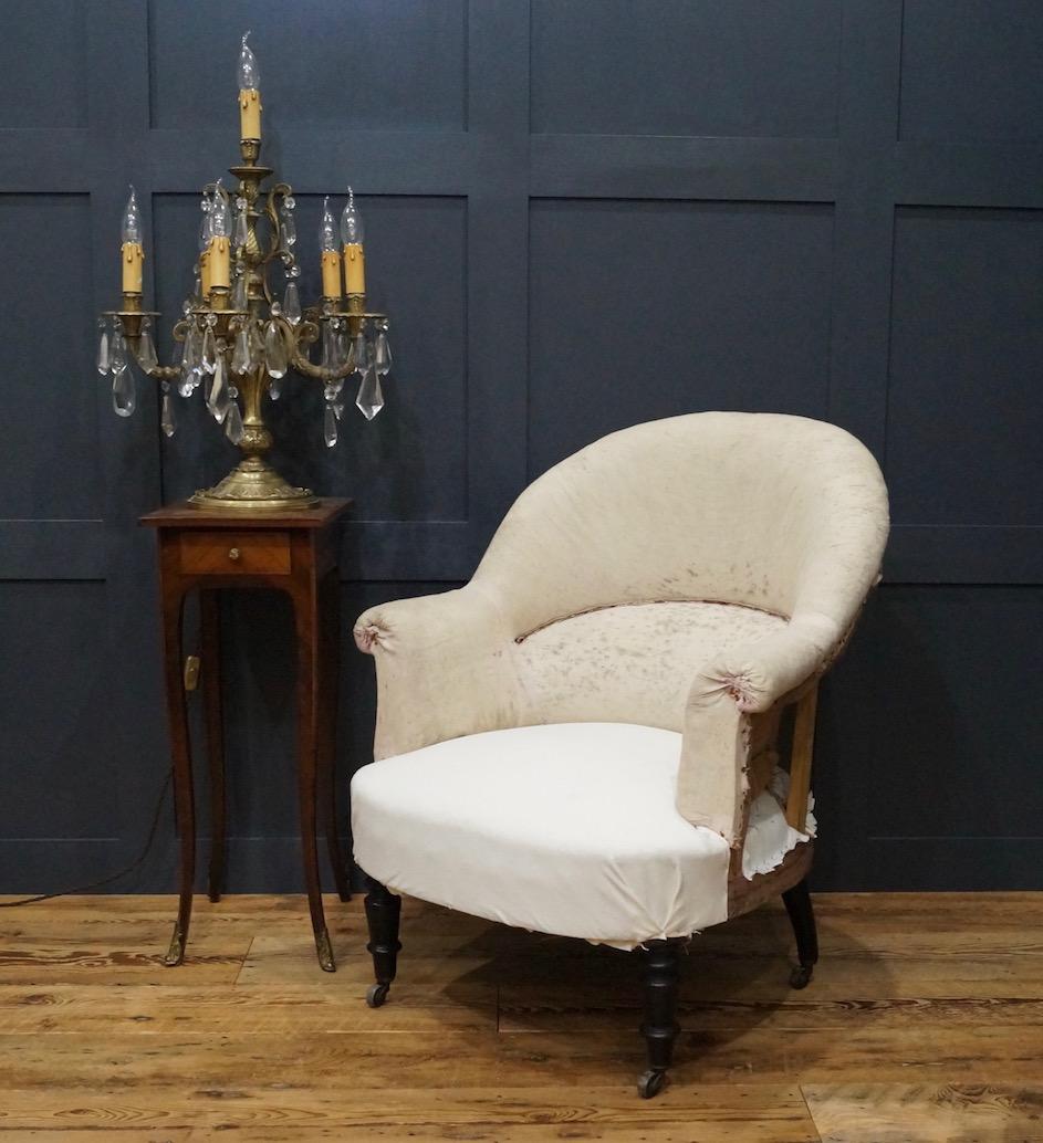 French Antique Tub Chair / Crapaud SKU1314 / LA438008