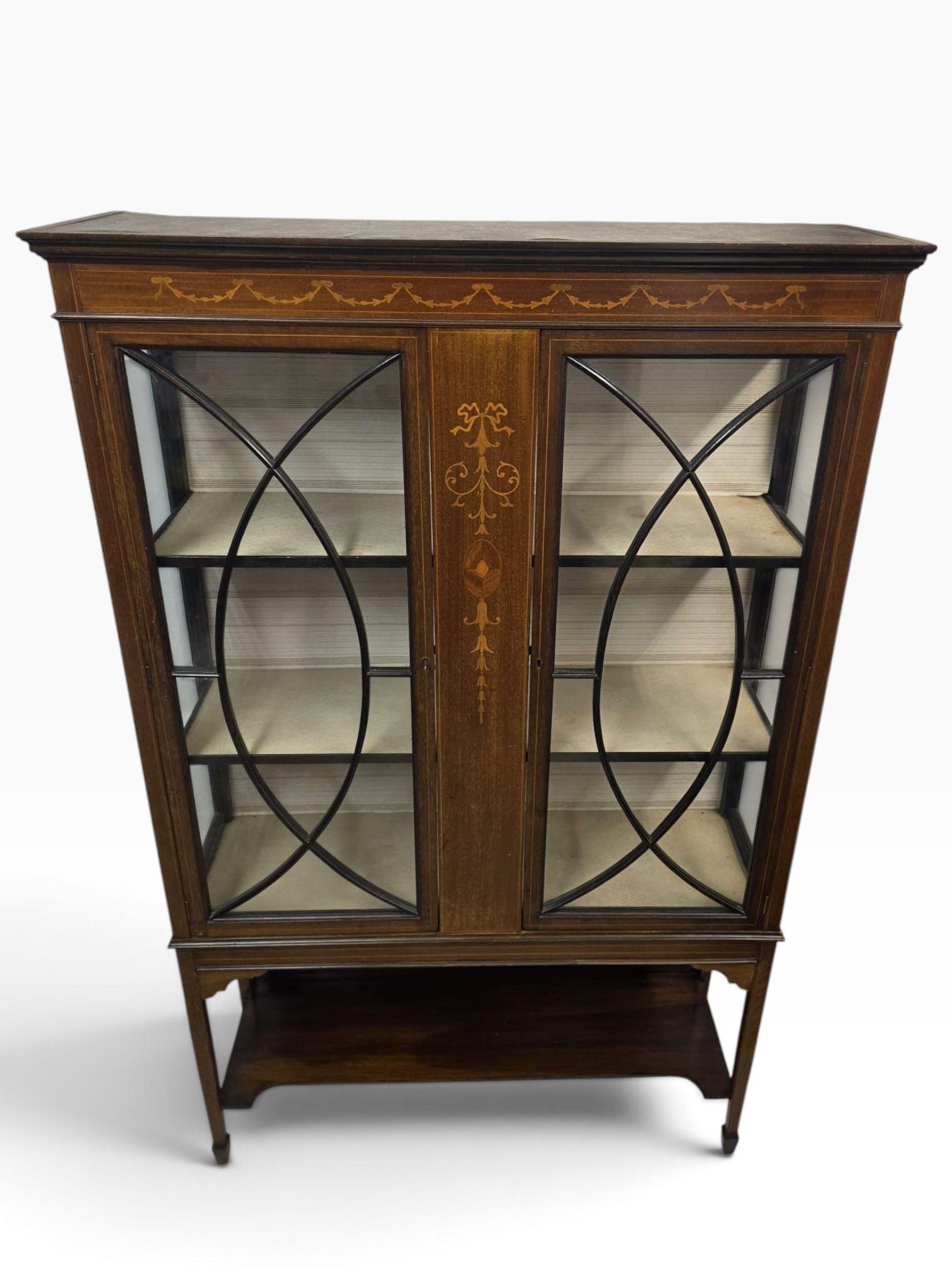 Antique Edwardian Mahogany Inlaid Display Cabinet / Bookcase / C1900 (1 of 11) Antique Edwardian Mahogany Inlaid Display Cabinet / Bookcase / C1900 (1 of 11)